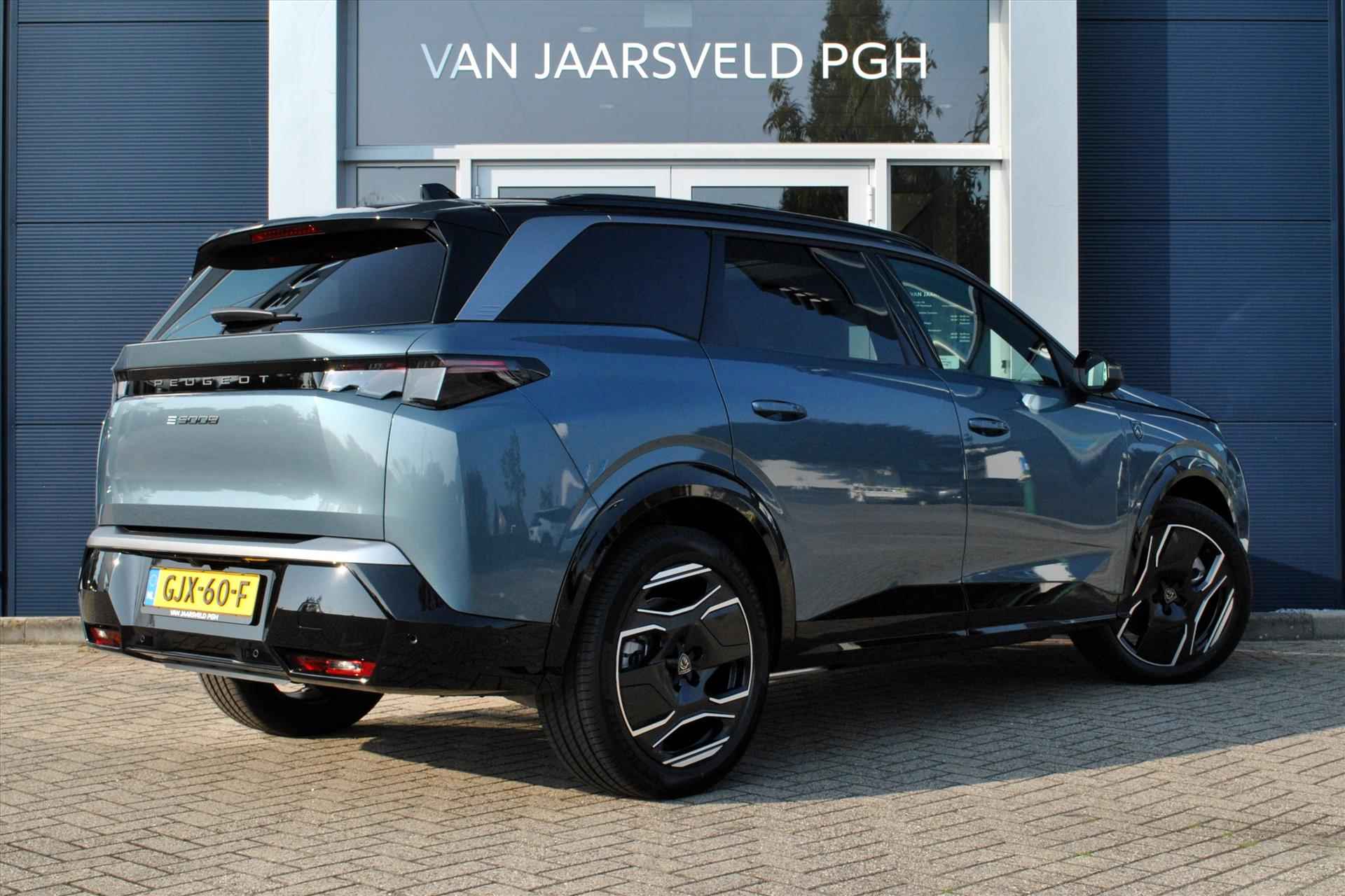 Peugeot 5008 New GT EV 73 kWh 210pk / Dak / Leder - 2/63