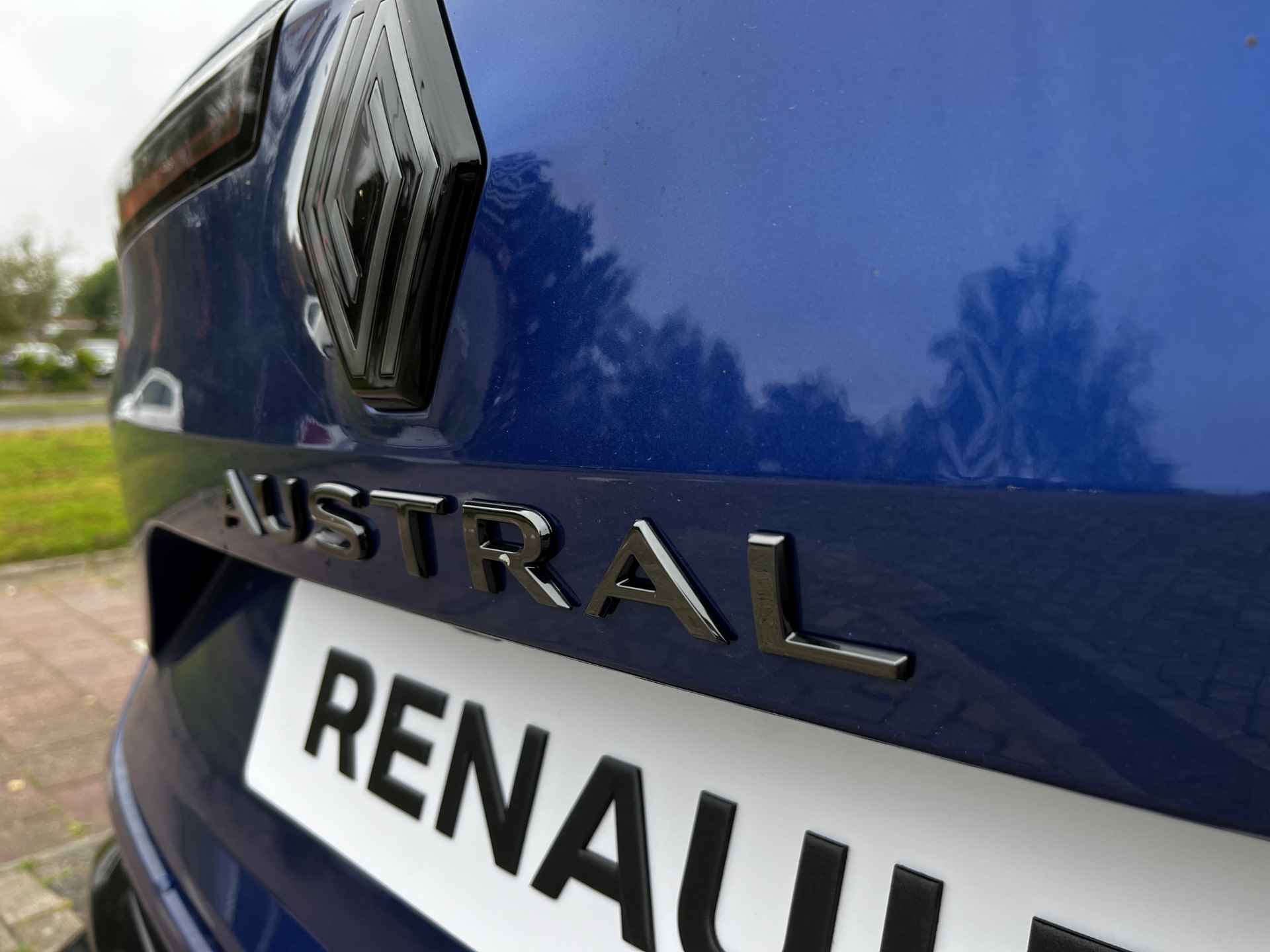 Renault Austral 1.2 Mild Hybrid 160 X-tronic Techno Esprit Alpine - 23/29