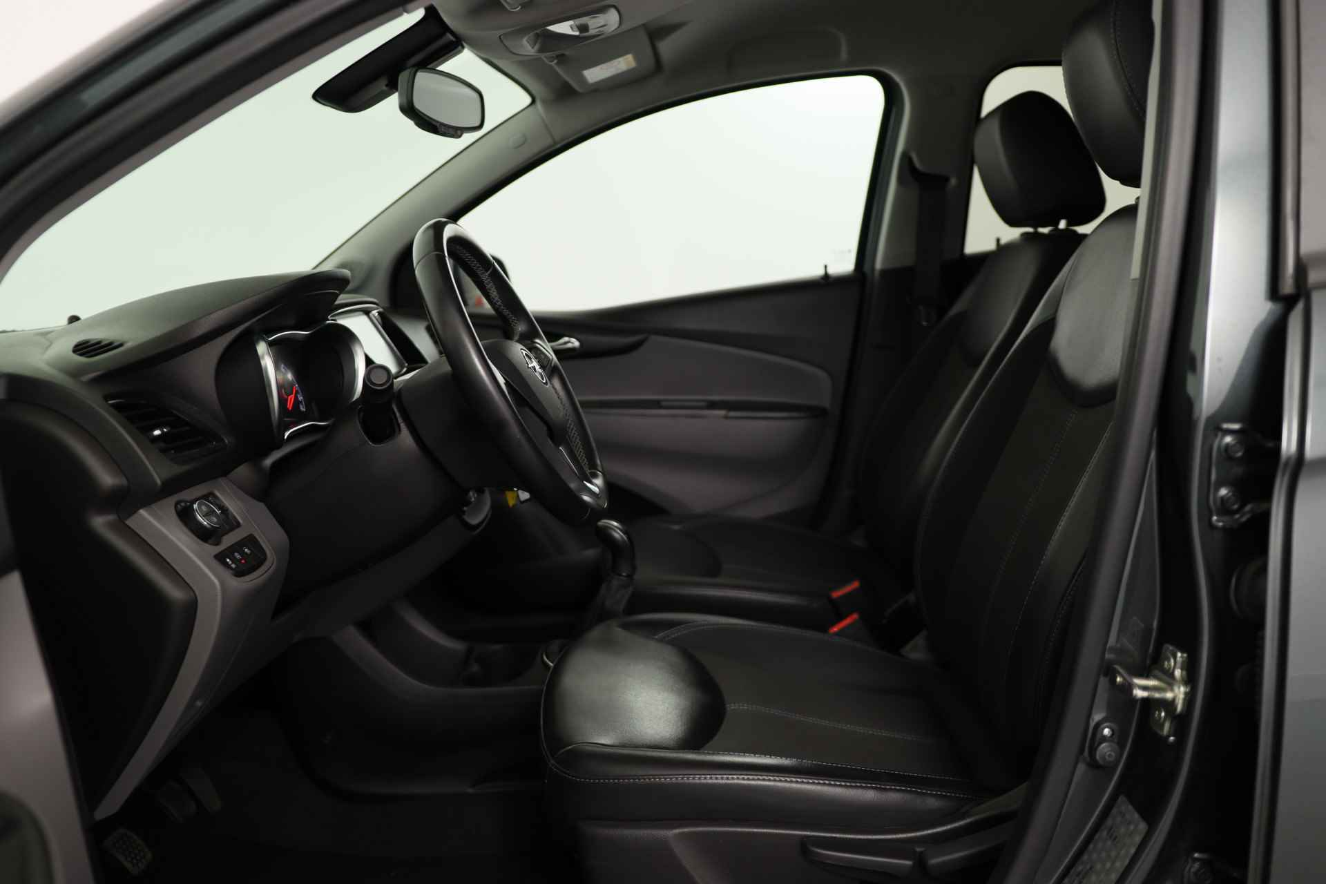 Opel KARL 1.0 ecoFLEX Innovation | Dealer Onderhouden! | Navi By App | Clima | Parkeersensoren | Cruise | Half Leder | Lichtmetalen velgen - 30/34