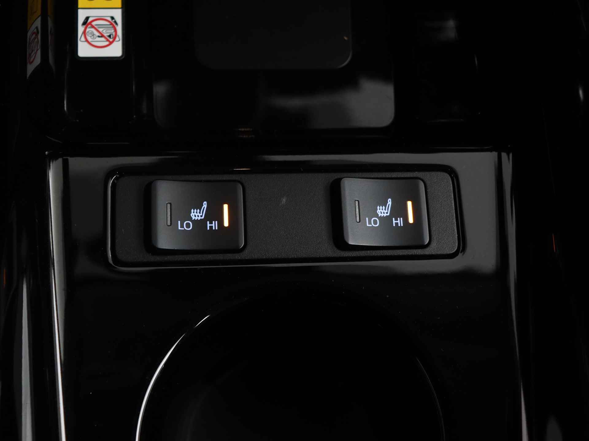 Toyota Prius 1.8 Plug-in Executive Limited | Navigatie | Rondomzicht camera - 33/45