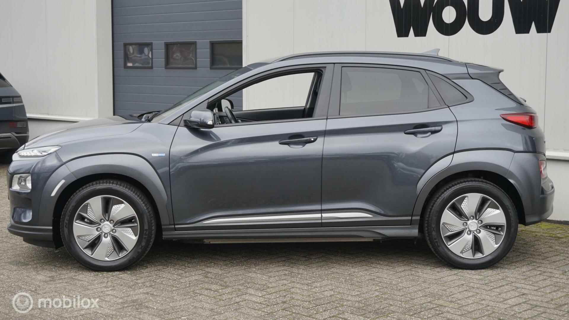 Hyundai Kona EV Premium 64 kWh Afn.Trekhaak | Leder | Elektr. Stoelverst. | Navi | Adapt. Cruise Control - 4/38