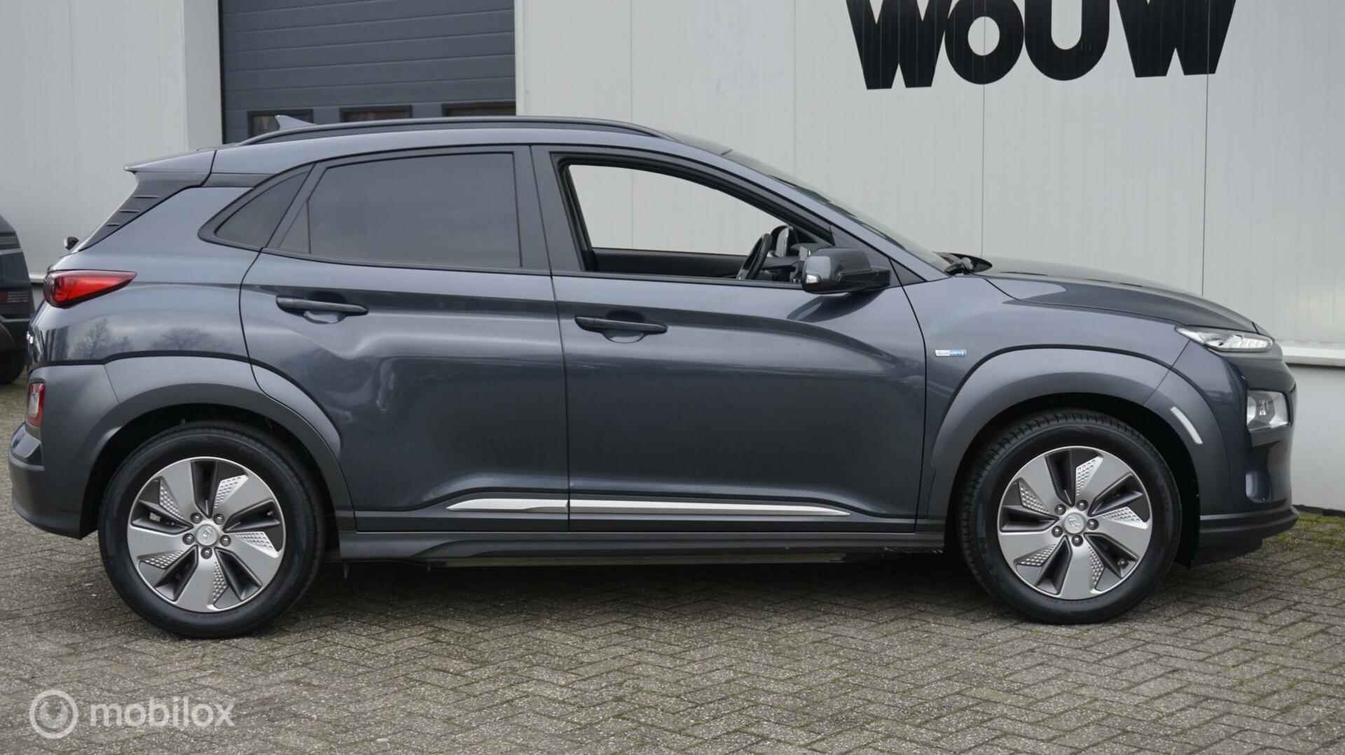 Hyundai Kona EV Premium 64 kWh Afn.Trekhaak | Leder | Elektr. Stoelverst. | Navi | Adapt. Cruise Control - 5/38