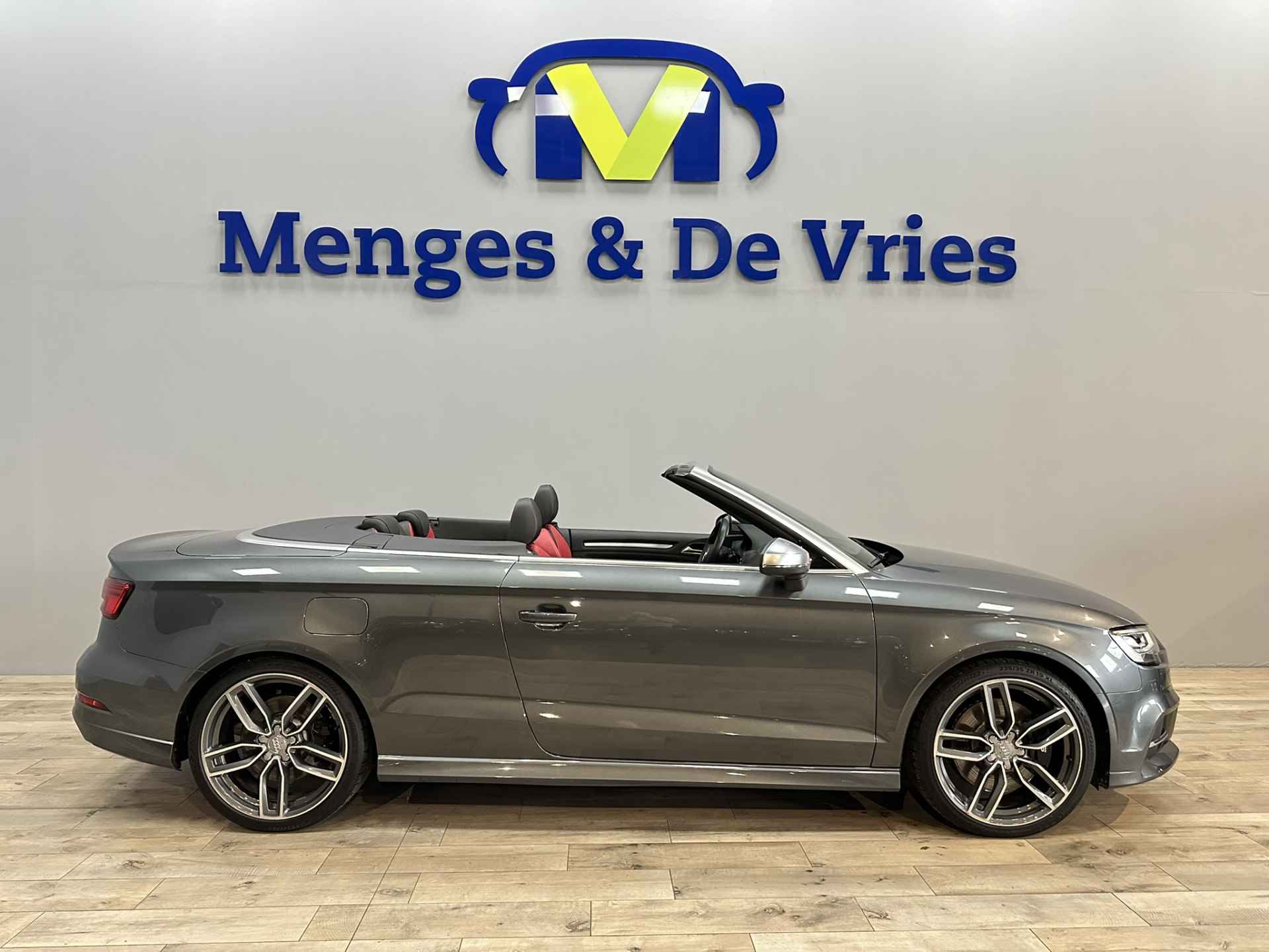 Audi A3 Cabriolet 2.0 TFSI S3 quattro Pro Line Plus NL Auto | Airco ECC | LED | Virtual | B&O | Leer | Nekverwarming | Camera | 19" velgen | Navigatie | Cruise Control | Isofix | NAP | - 2/52