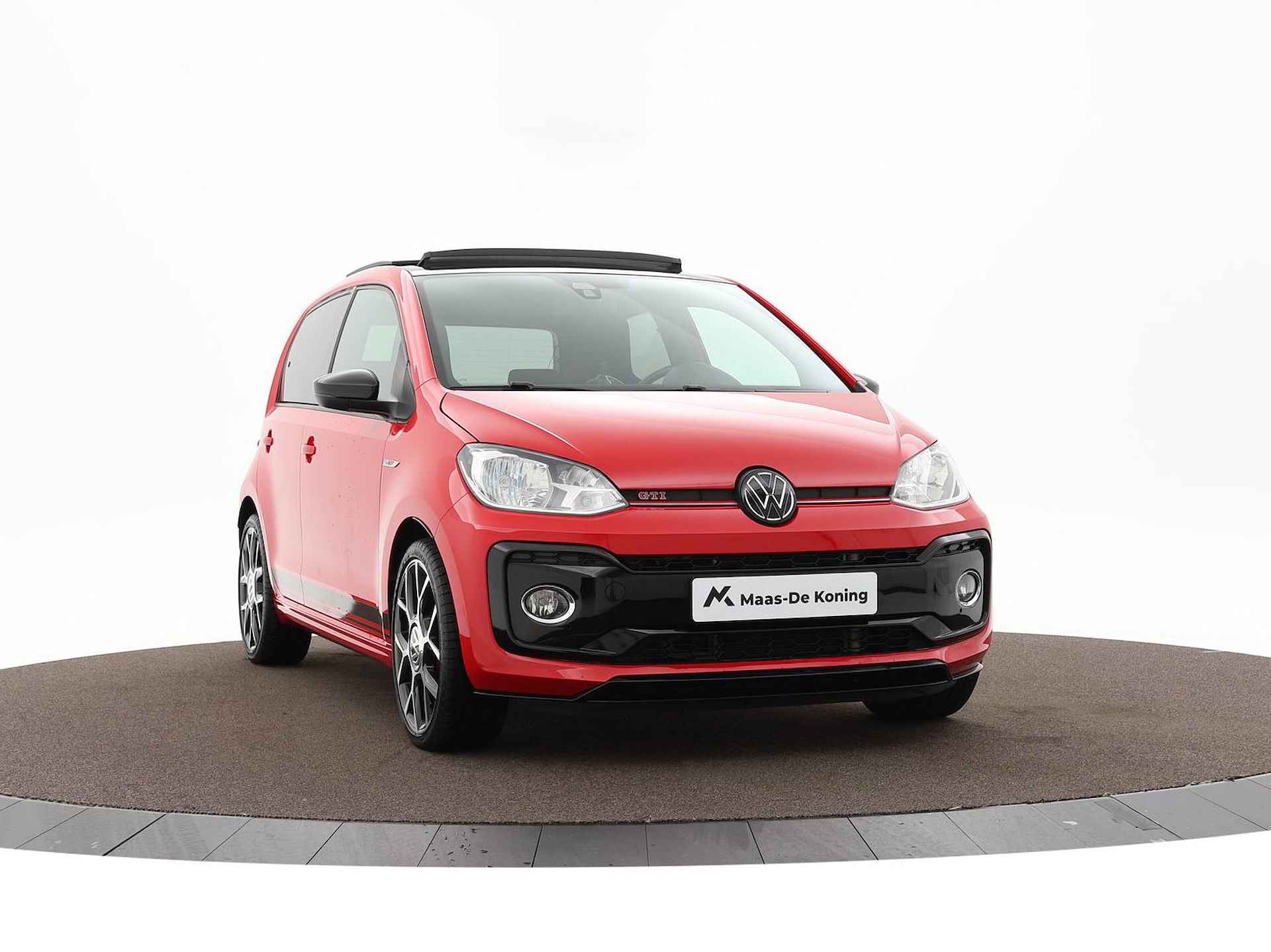 Volkswagen Up! 1.0 TSI 115pk GTI · Panoramadak · BEATS Audio · Camera · Clima · Stoelverwarming · 17'' · Cruise Control · Regen/lichtsensor · - 21/37