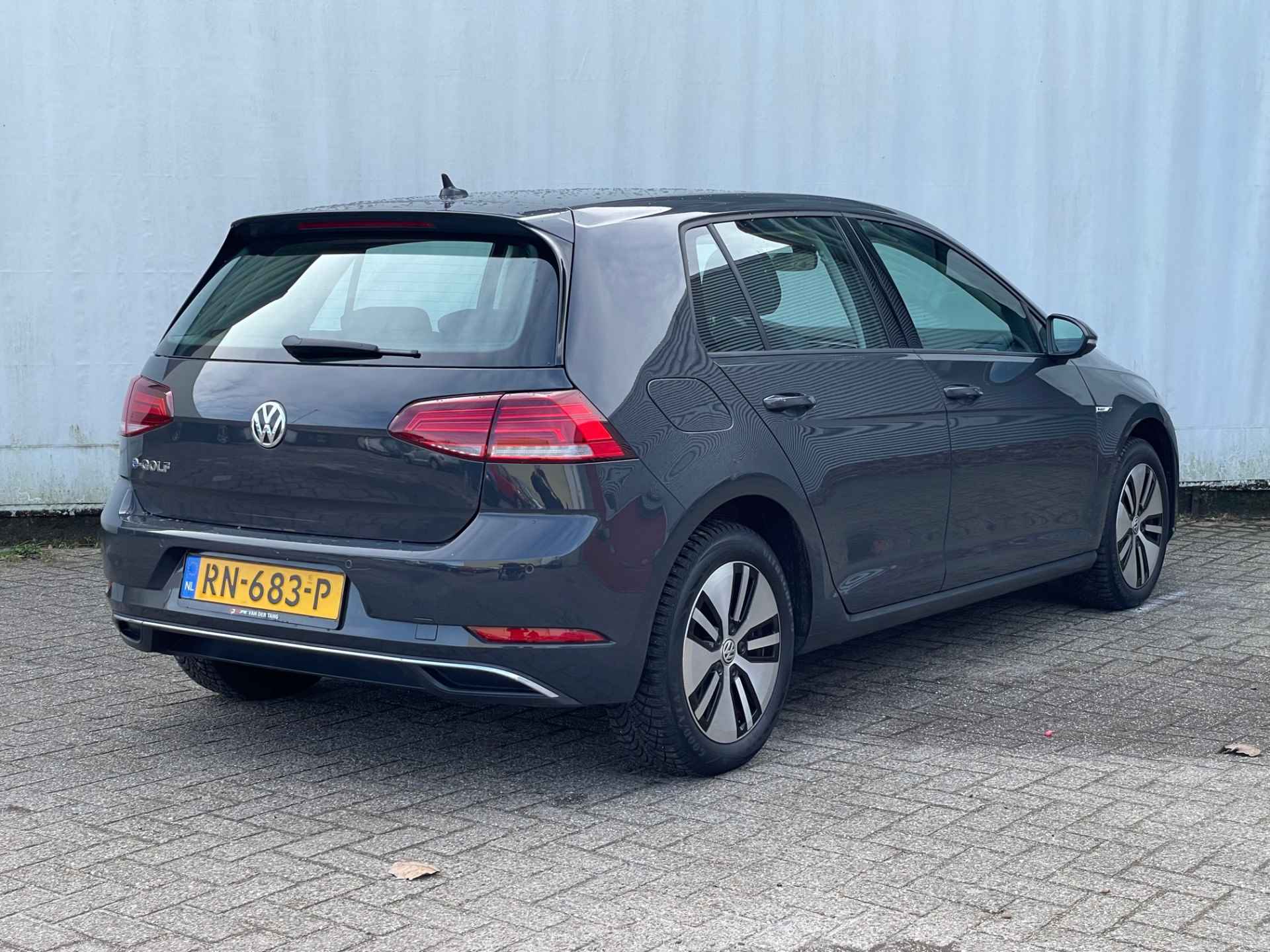 Volkswagen e-Golf e-Golf 36kWh Warmtepomp! / Navi / Carplay - 5/26