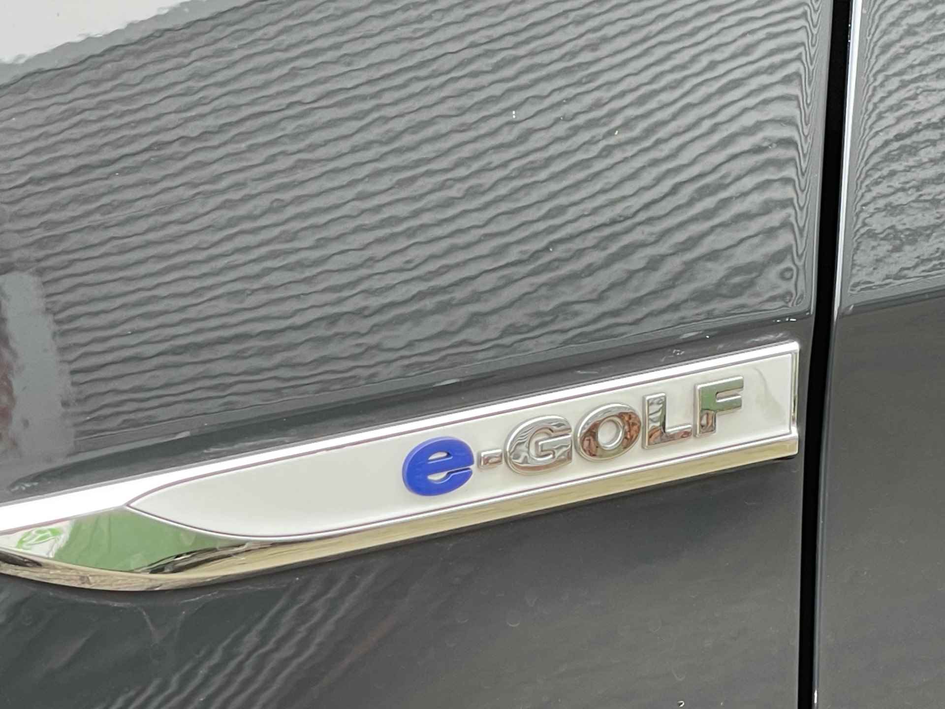 Volkswagen e-Golf e-Golf 36kWh Warmtepomp! / Navi / Carplay - 8/26