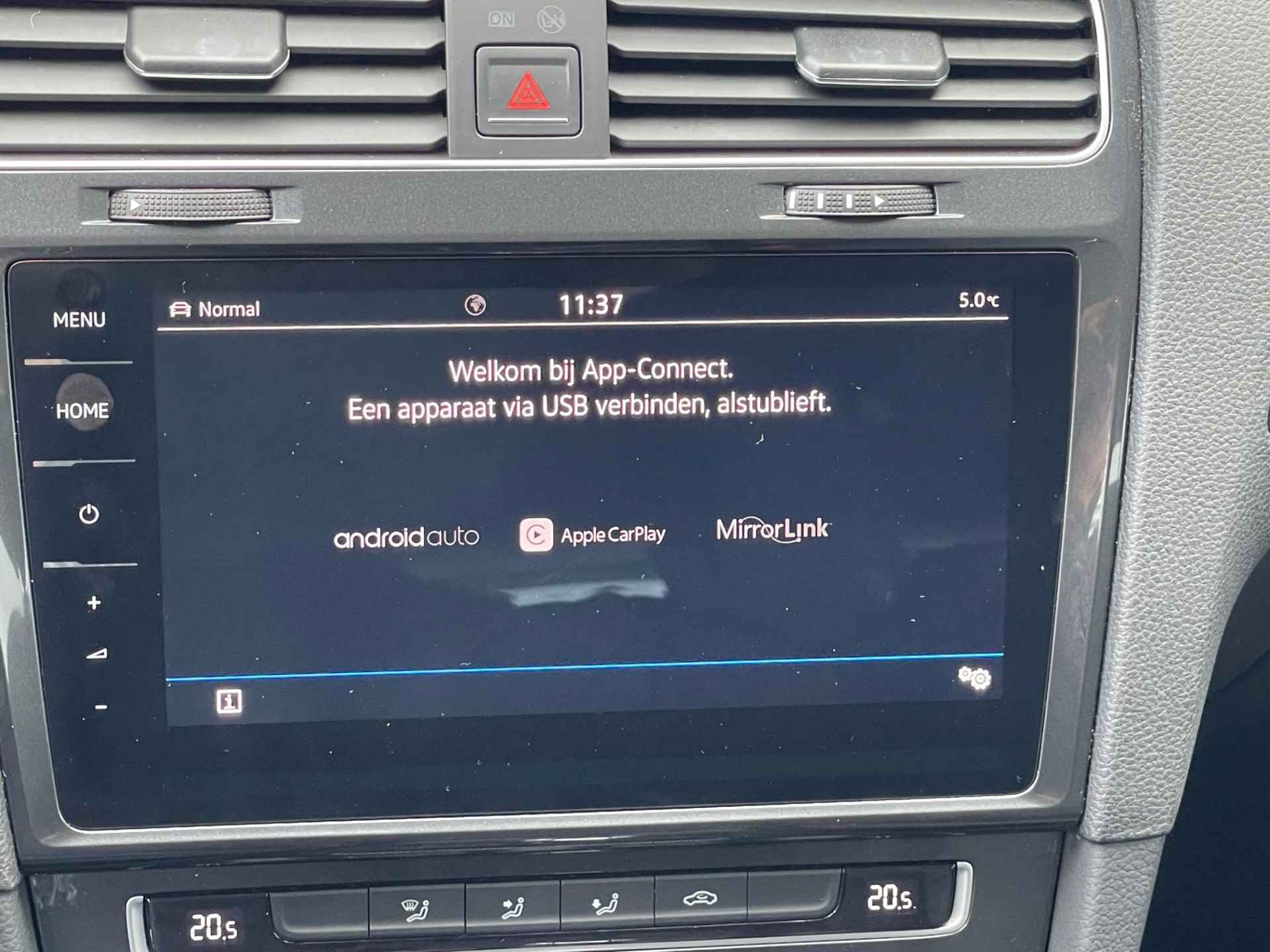 Volkswagen e-Golf e-Golf 36kWh Warmtepomp! / Navi / Carplay - 17/26