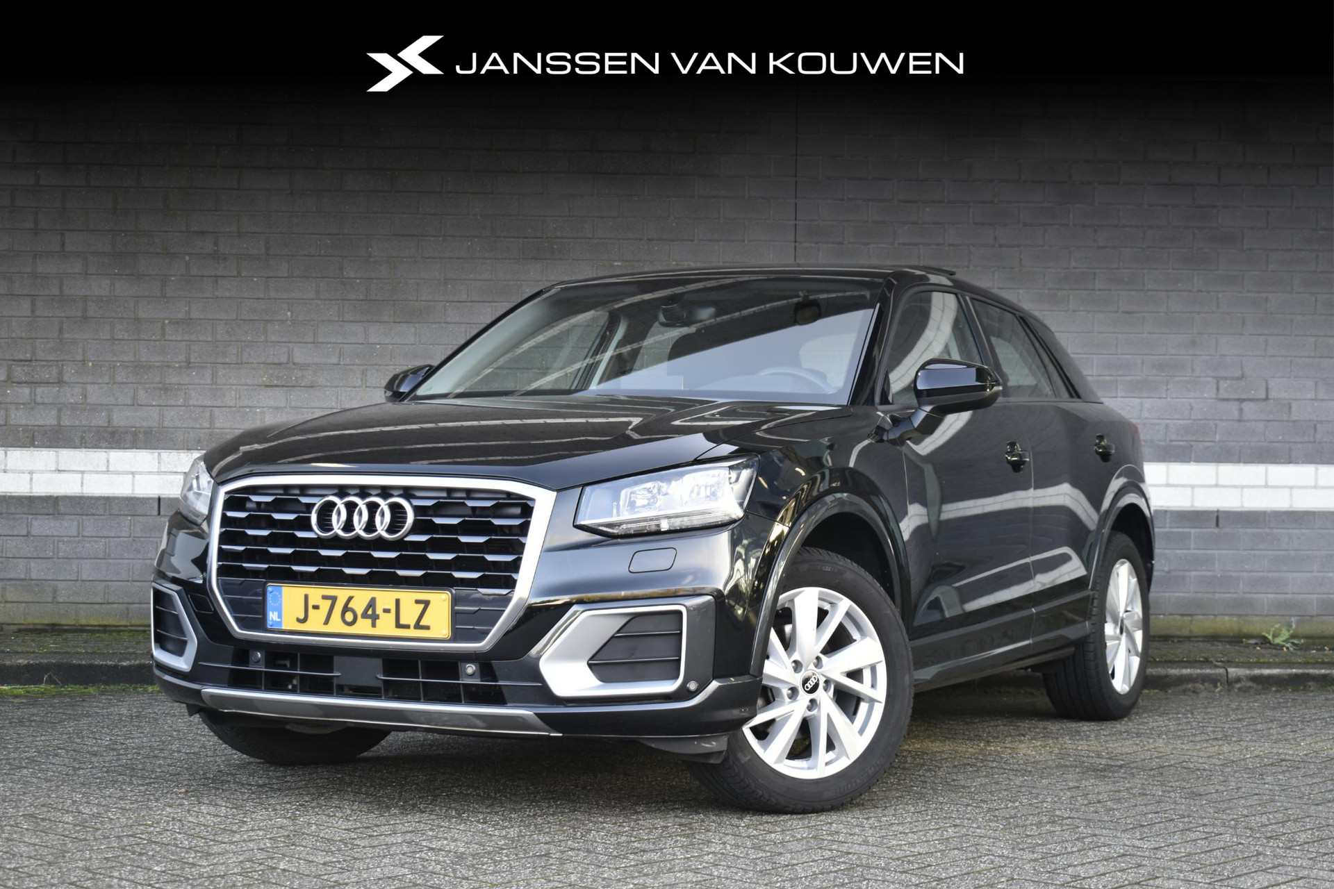 Audi Q2 30 TFSI Pro Line / Camera / Panoramadak / Carplay / Navigatie