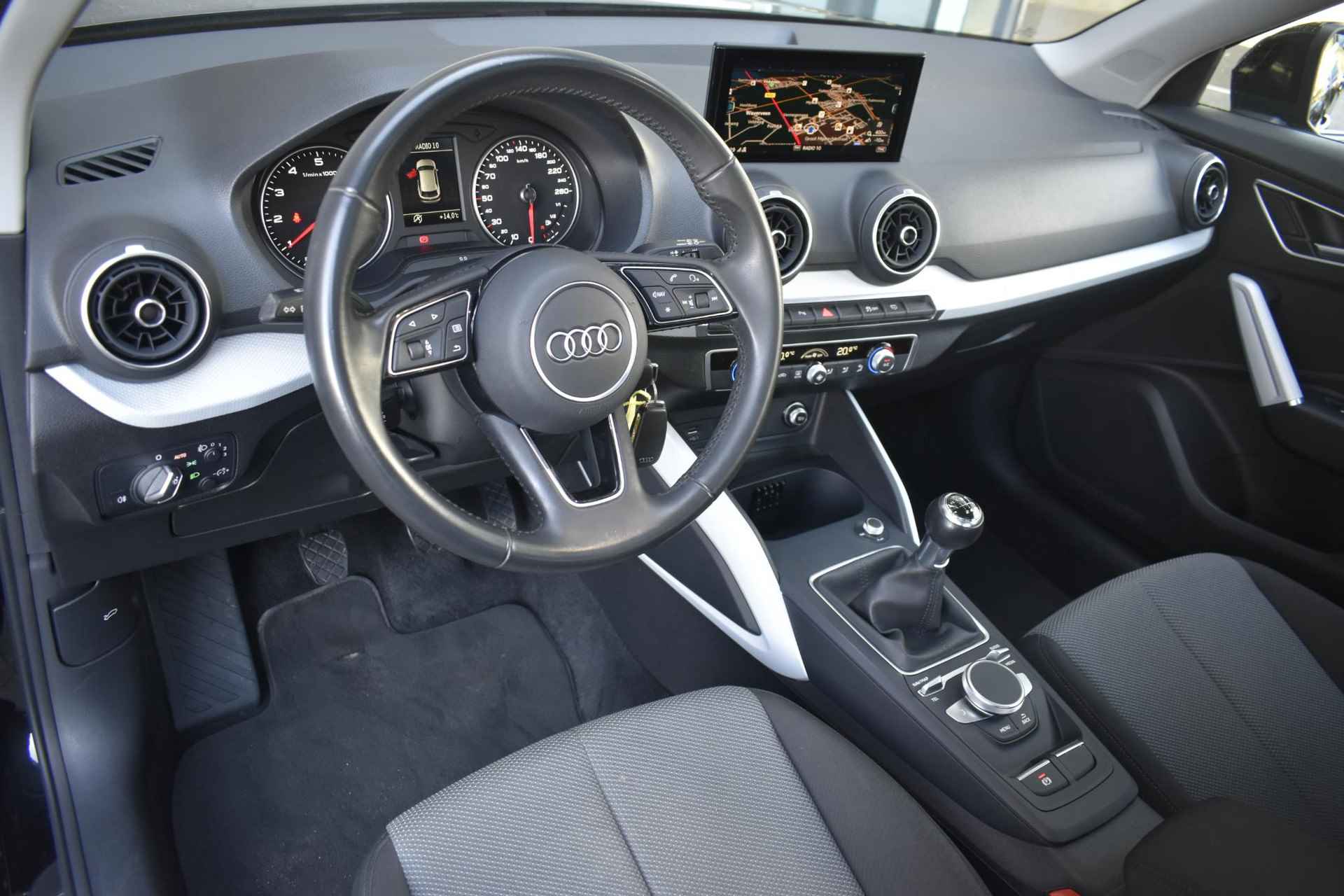 Audi Q2 30 TFSI Pro Line / Camera / Panoramadak / Carplay / Navigatie - 3/36