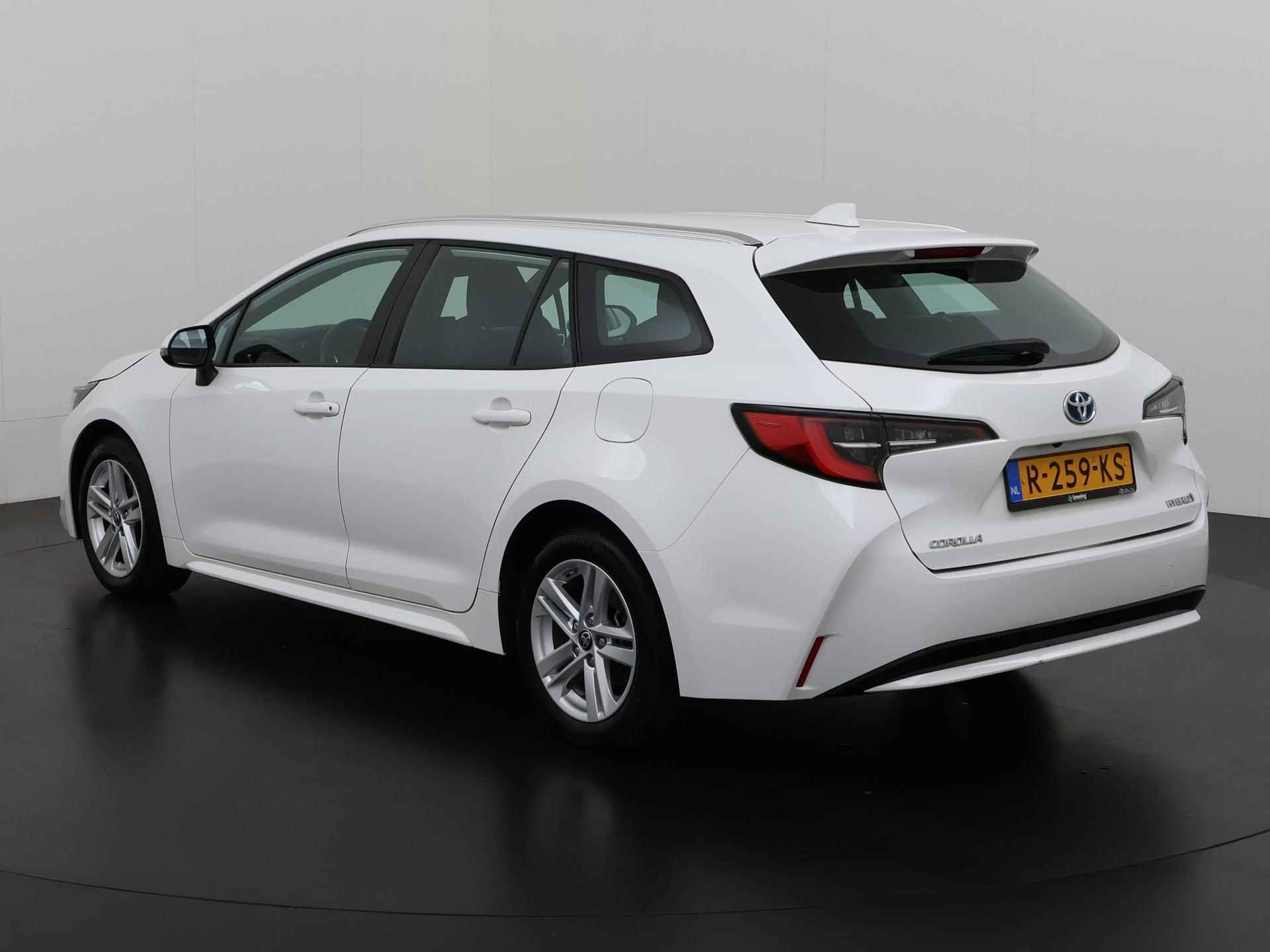 Toyota Corolla Touring Sports 1.8 Hybrid Active | Camera | Adapt Cruise | Carplay | Zondag Open! - 6/33