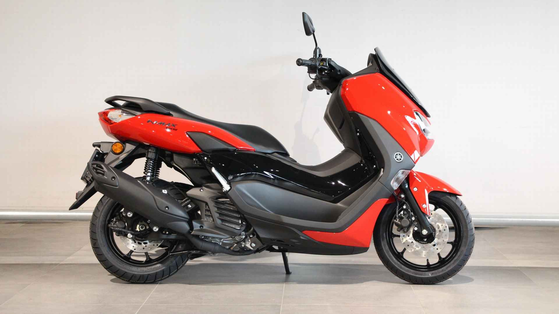 Yamaha NMAX 155 - 1/12