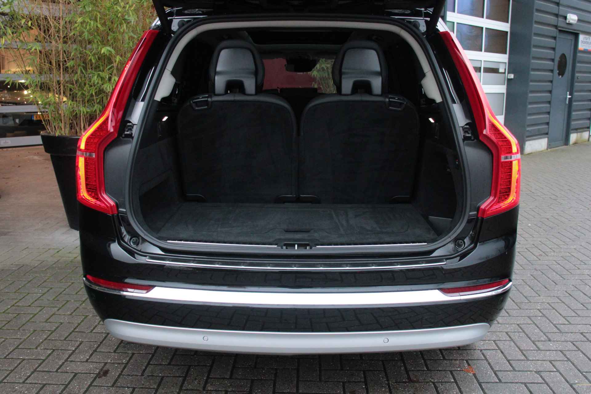 Volvo XC90 T8 Recharge Inscription Long Range | Trekhaak | Harman/Kardon audio | Schuif-/kanteldak | Geheugenstoelen | Adaptive Cruise | St - 10/36