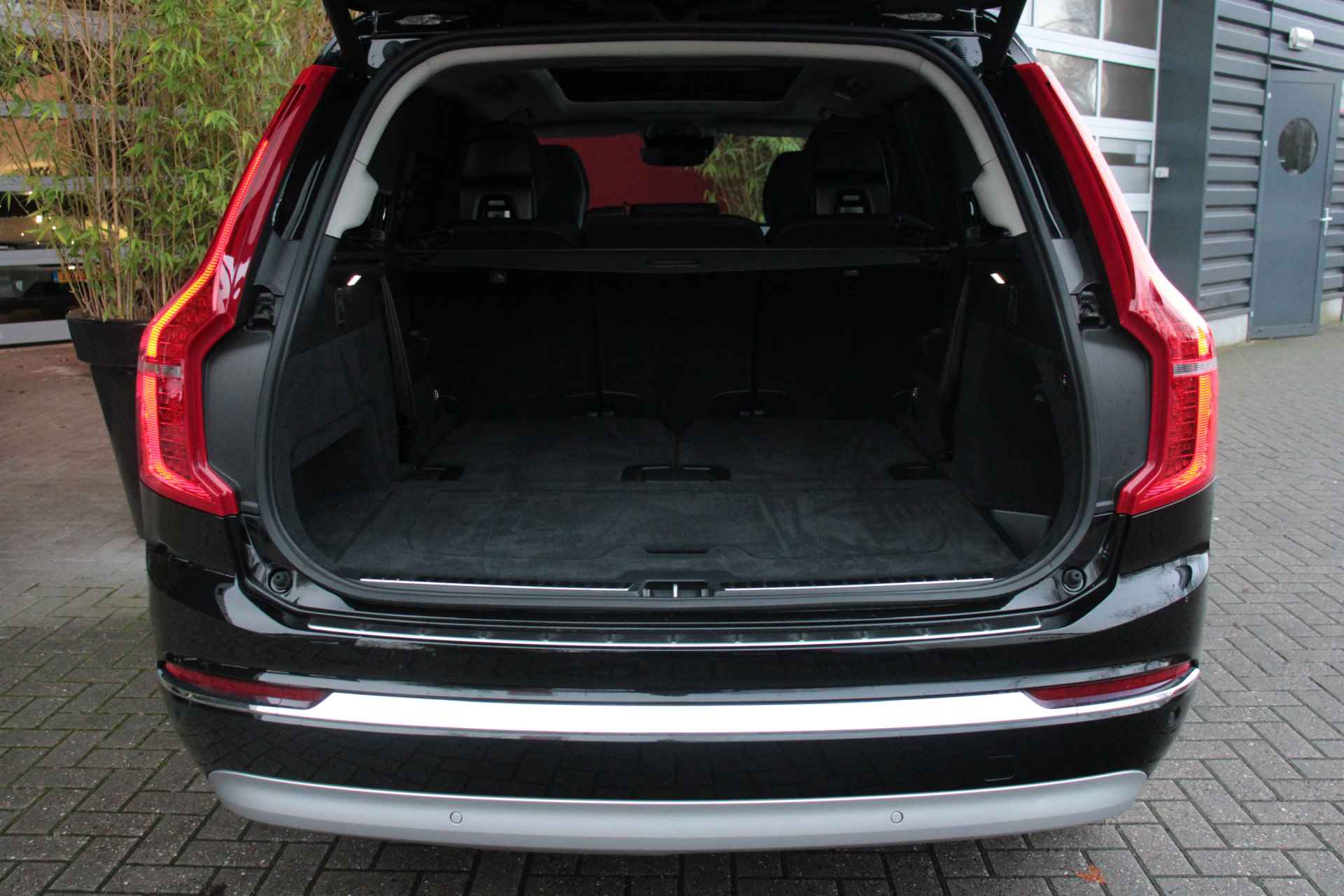 Volvo XC90 T8 Recharge Inscription Long Range | Trekhaak | Harman/Kardon audio | Schuif-/kanteldak | Geheugenstoelen | Adaptive Cruise | St - 12/36