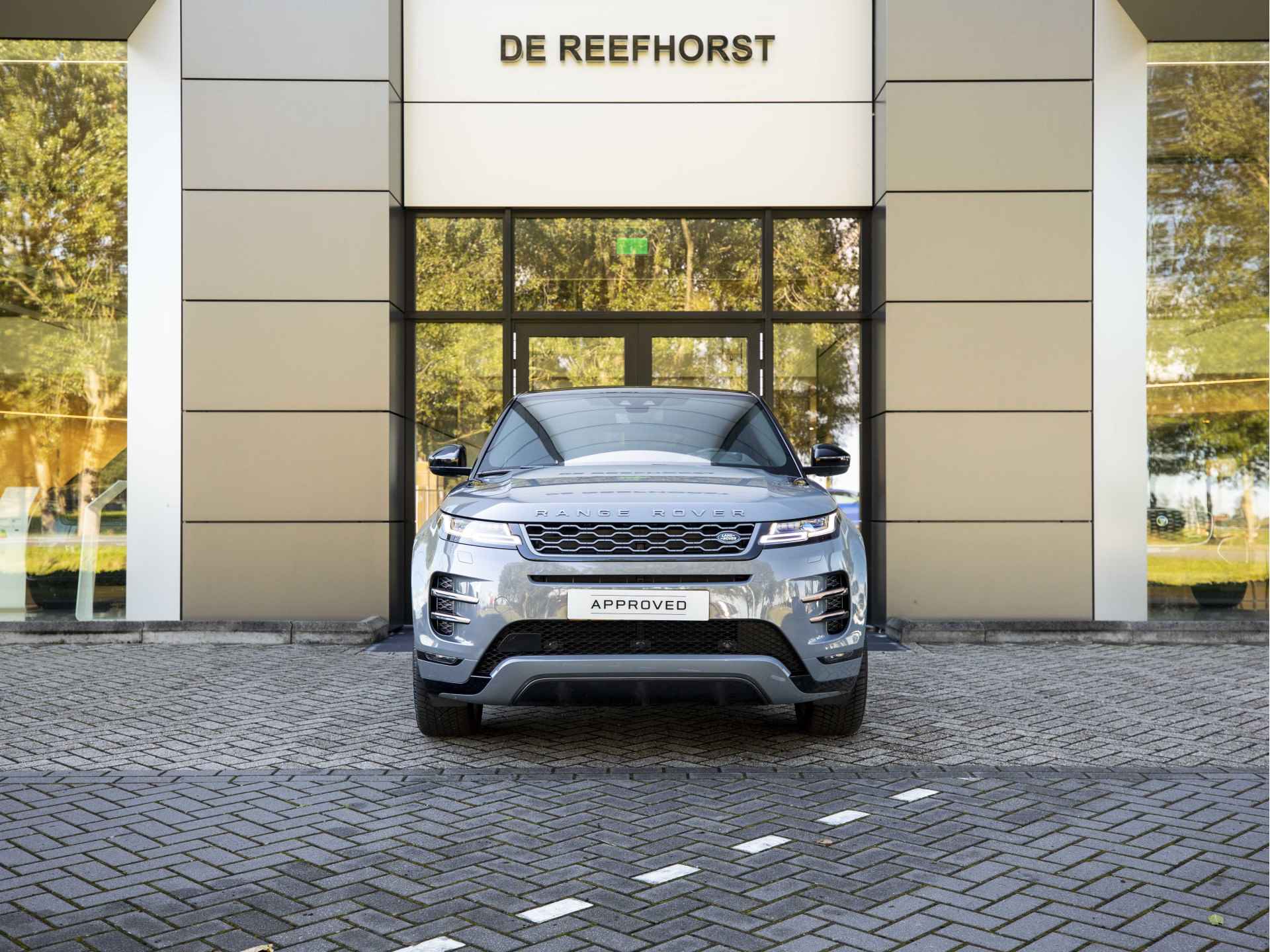 Land Rover Range Rover Evoque D180 AWD R-Dynamic FIRST EDITION | HUD | Adaptive Cruise | ClearSight | - 10/65