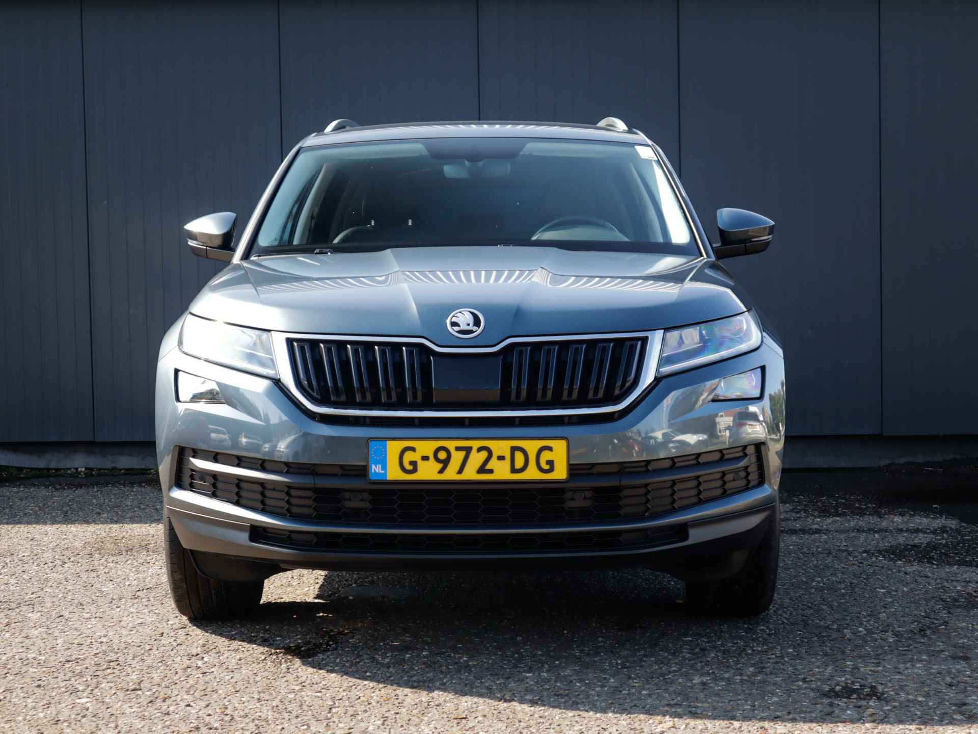 Škoda Kodiaq 1.5 TSI Business Edition (150 PK) 2e-Eig, Skoda-Dealer-Onderh, 12-Mnd-BOVAG, NL-Auto, Leer, Trekhaak, Navigatie/Apple-Carplay/Android-Auto, Cruisecontrol, Keyless-Start, Elek.-Achterklep, Parkeersensoren-V+A, Achteruitrijcamera, Premium-Audio, DAB, Licht-Zicht-Pakket, Lm-Velgen-18Inch, Privacy-Glas - 26/36