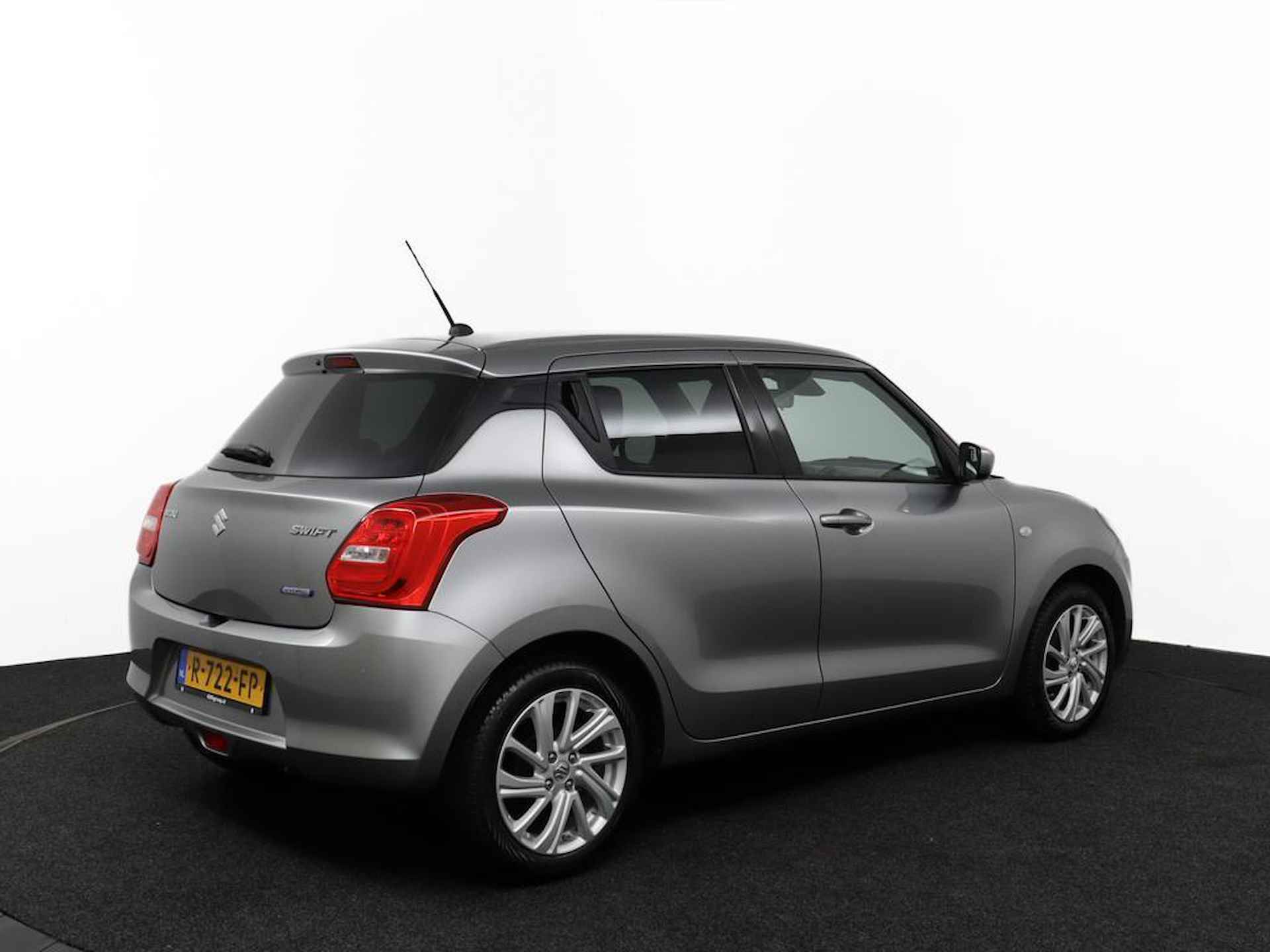 Suzuki Swift 1.2 Select Smart Hybrid | Airco | Navigatie | Cruise control adaptive | Lichtmetalen velgen | Camera | Stoelverwarming | - 3/52