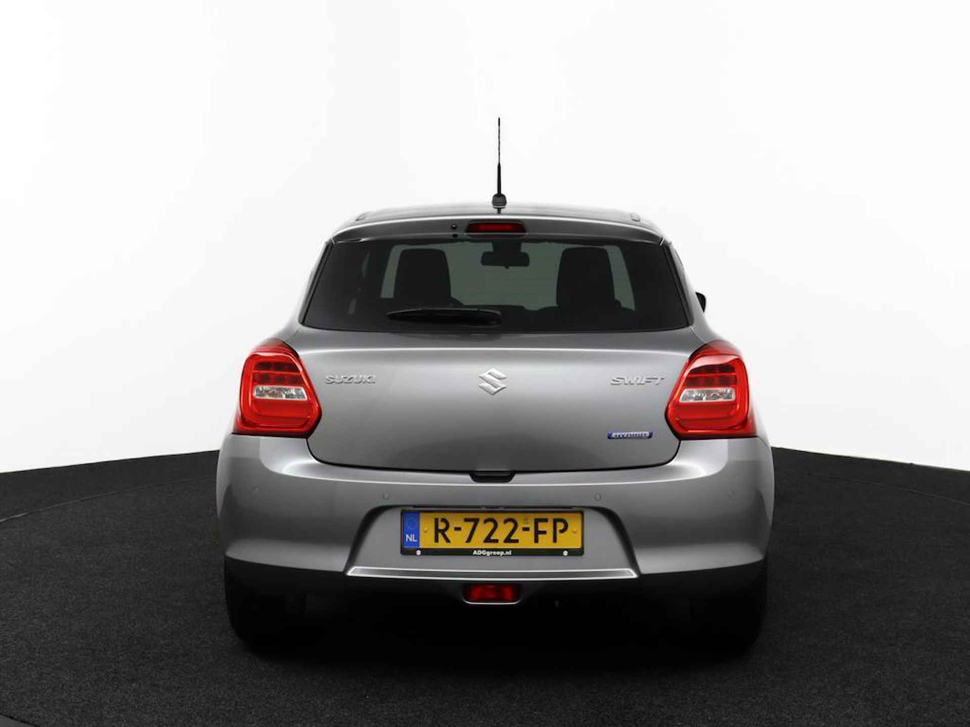 Suzuki Swift 1.2 Select Smart Hybrid | Airco | Navigatie | Cruise control adaptive | Lichtmetalen velgen | Camera | Stoelverwarming | - 9/52