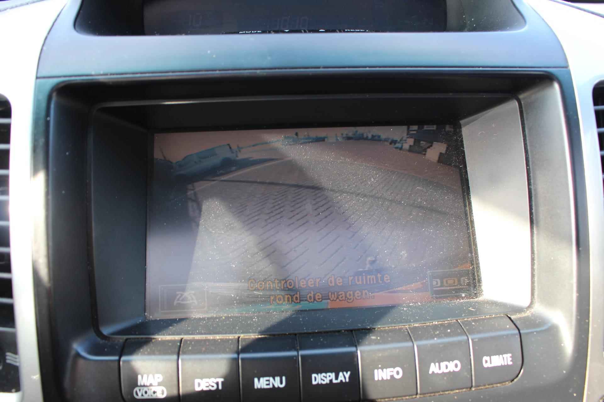 Toyota Land Cruiser 3.0 D-4D VX 5 pers Automaat Alle optie´s revisie versn bak bull bar treeplanken enz - 33/41