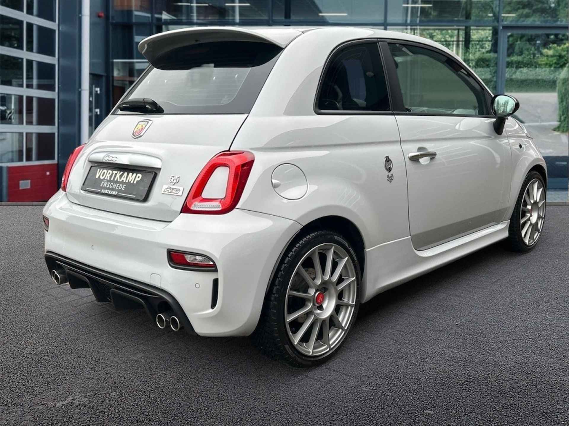 ABARTH 595 1.4 T-JET TURISMO 70 ANNIVERSARY 595 PISTA - 5/25