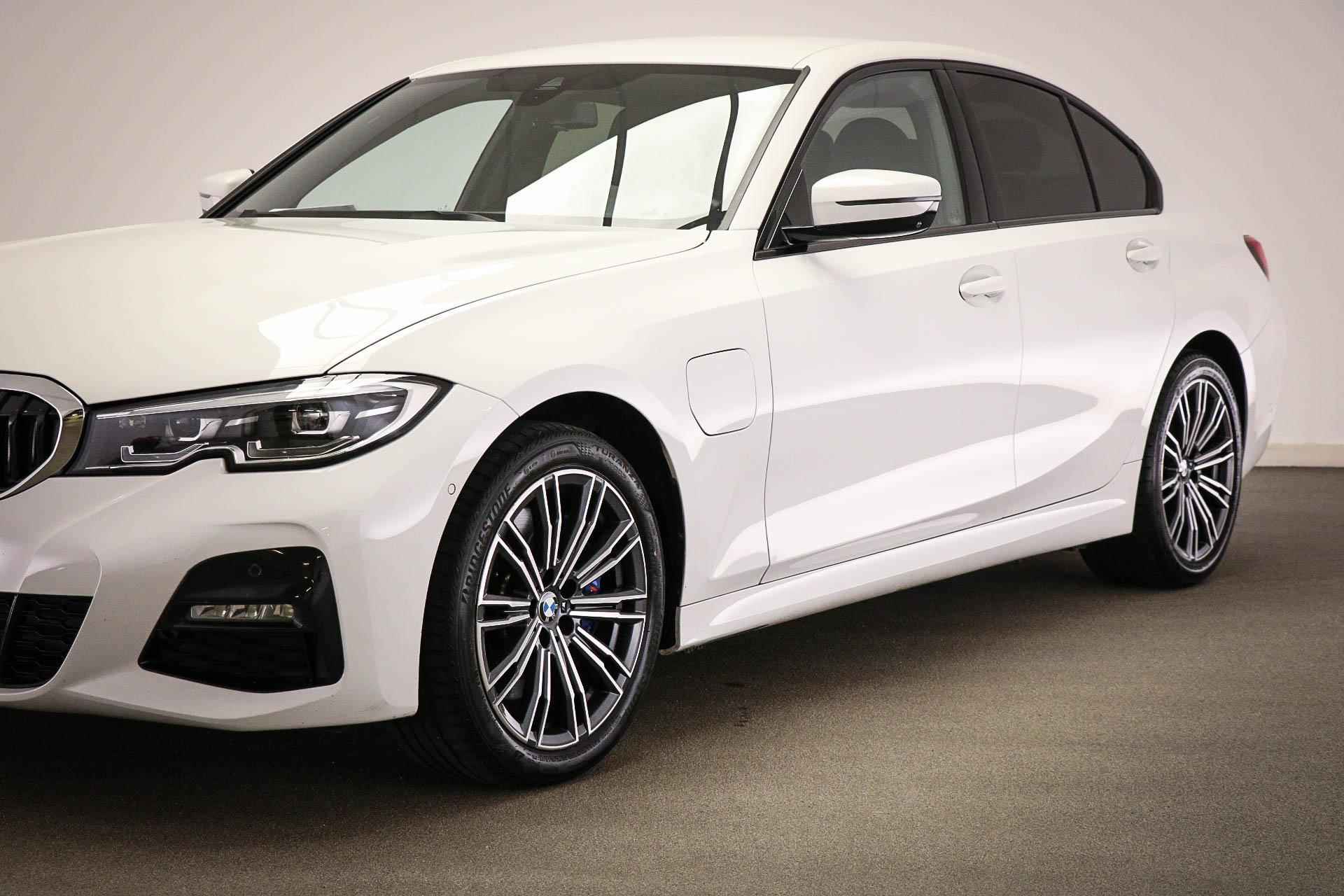 BMW 3-serie 330e eDrive Edition  PARKING- PACK | DAB | 360 CAMERA - 21/64