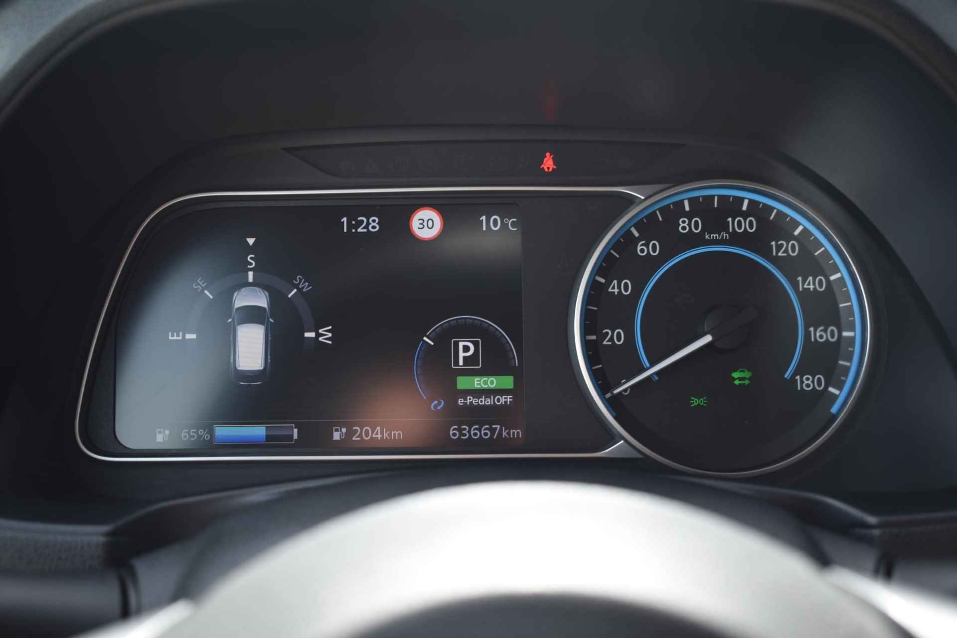 Nissan LEAF e+ Tekna 62 kWh 218pk | Warmtepomp | 360 Camera | Navigatie | Stoelverwarming | Adaptive Cruise Control | LED Koplampen | Leder | Automaat - 31/38