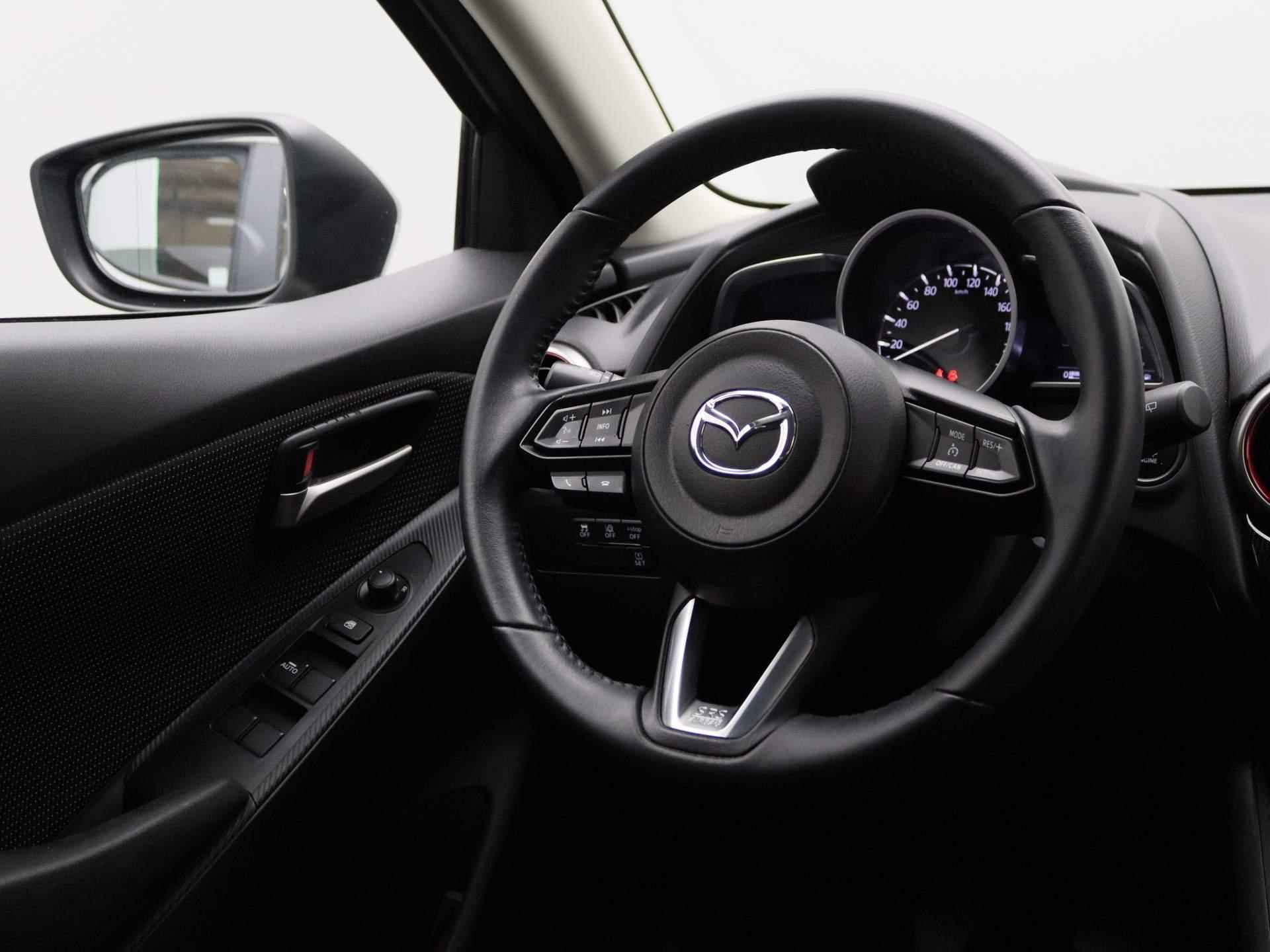 Mazda 2 1.5 Skyactiv-G Sportive | Apple Carplay / Android Auto | Camera | Cruise Control | Airco | Lichtmetaal Black Velgen | Privacyglass | - 10/39