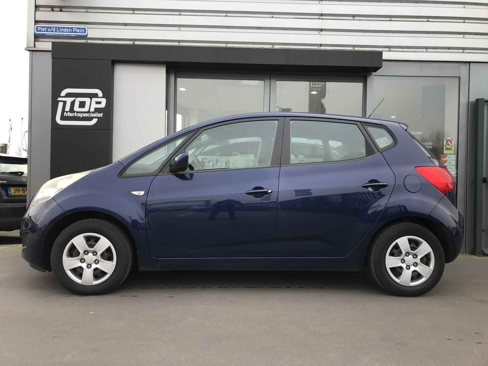 Kia Venga 1.4 CVVT X-tra - 2/17