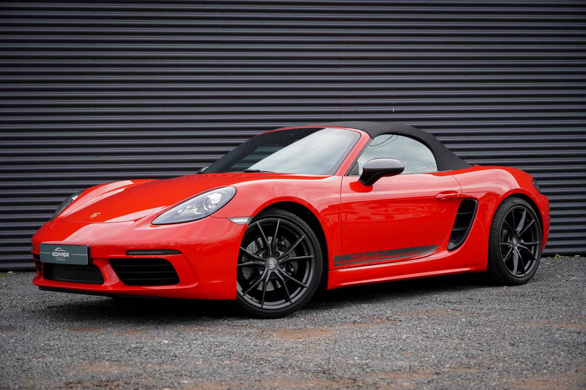 Porsche 718 Boxster 2.0 T / 20'' / Sportchrono / PDC / Navi / Stoelverwarming - 55/72