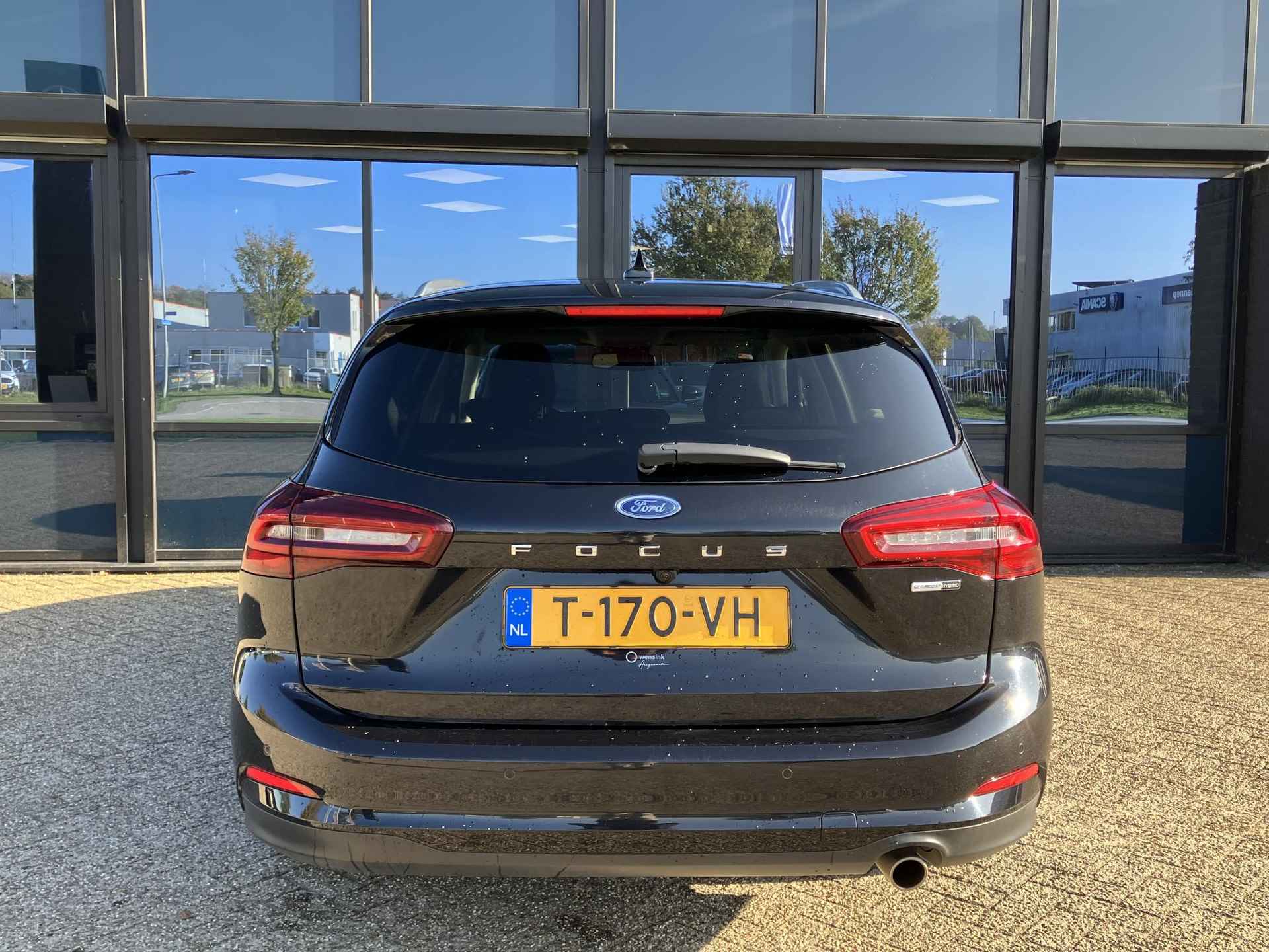 Ford Focus Wagon Titanium X 1.0 Hybrid 155PK Automaat | Navigatie | Adaptive cruise control | Achteruitrijcamera | Stoelverwarming |  Dodehoeksensor | - 9/30