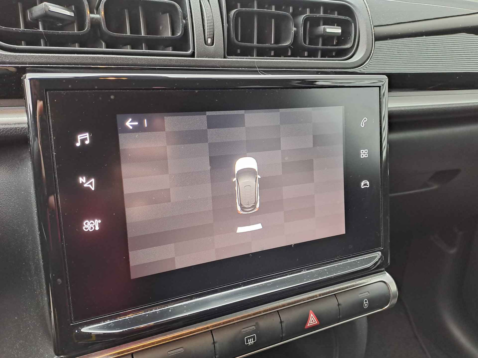 Citroën C3 1.2 PureTech Feel | Apple Carplay/Android Auto | Navi | DAB | Cruise control - 8/17