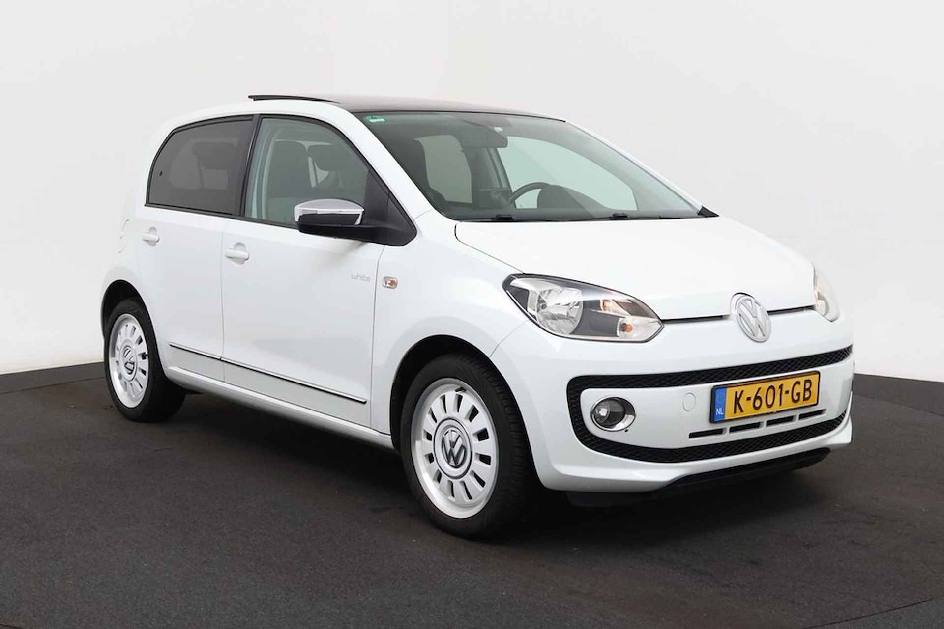 VOLKSWAGEN Up 1.0 HIGH UP! Schuifkantel dak Airco Stoelverwarming. - 14/23