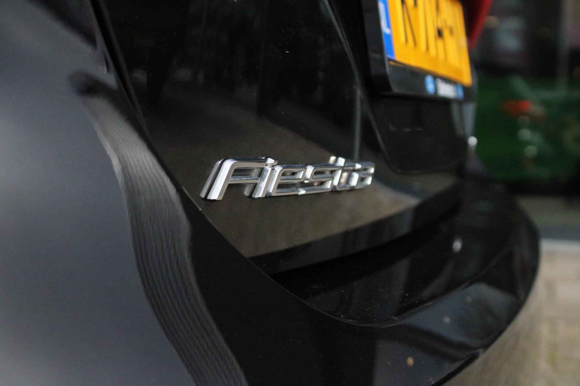 Ford Fiesta 1.0 EcoBoost Hybrid Titanium - 12/32