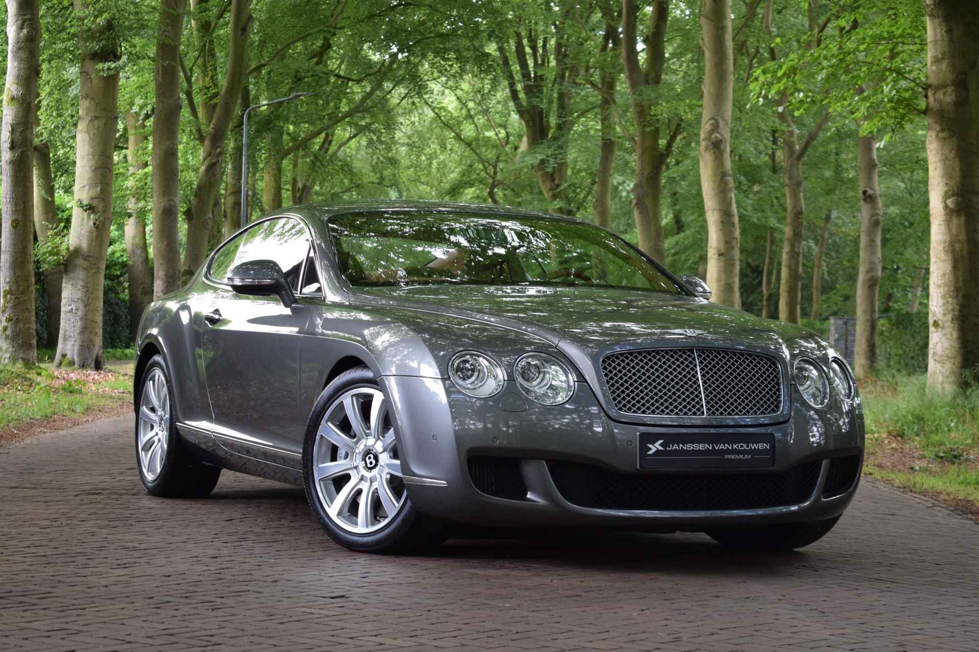 Bentley Continental GT 6.0 W12 / Youngtimer / Keyless / Camera - 3/116