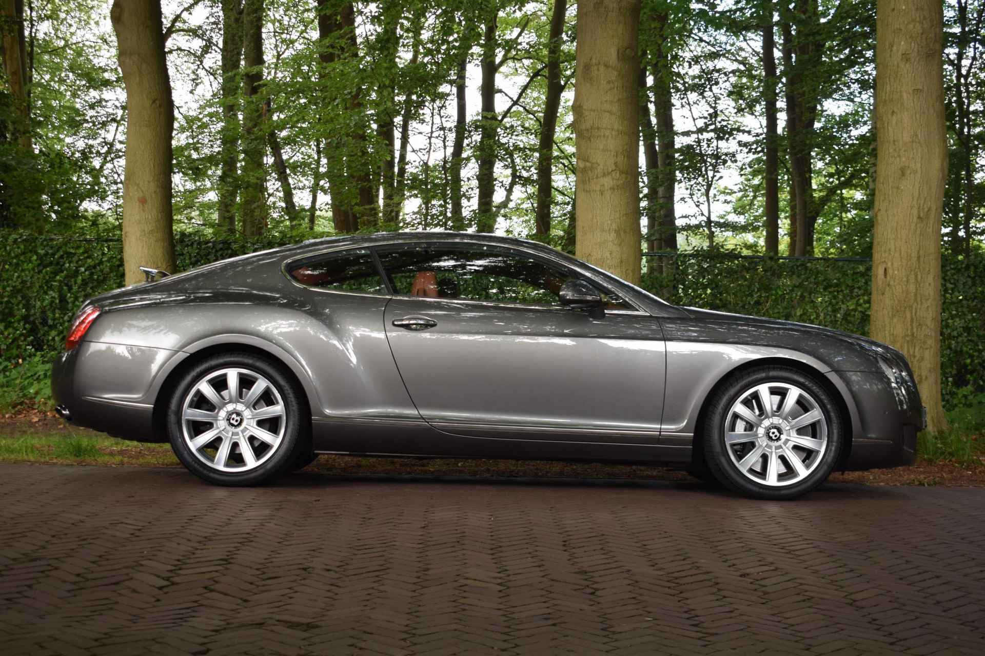 Bentley Continental GT 6.0 W12 / Youngtimer / Keyless / Camera - 7/116