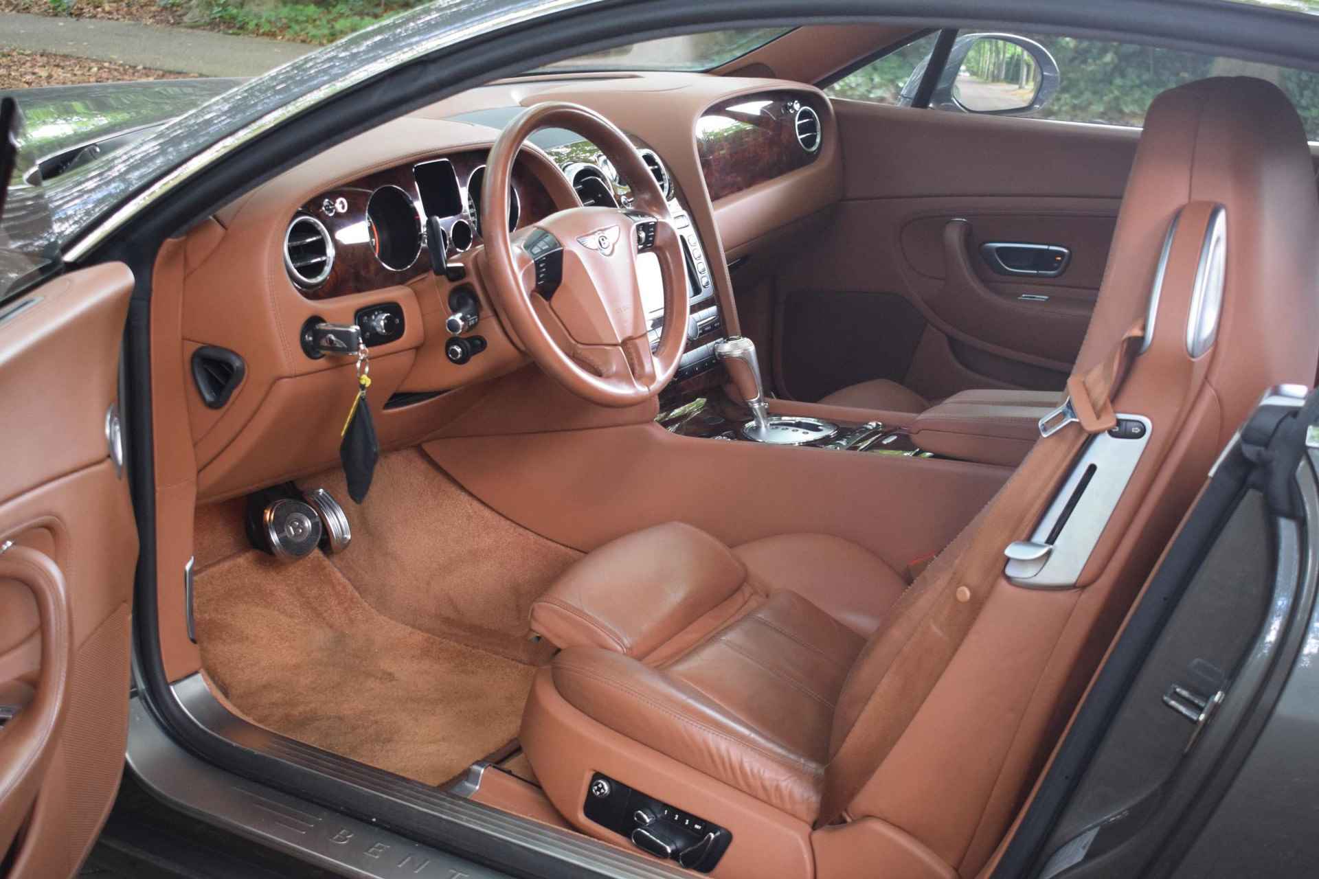 Bentley Continental GT 6.0 W12 / Youngtimer / Keyless / Camera - 8/116