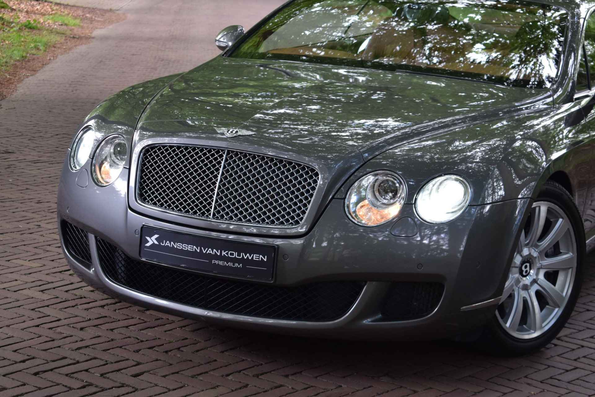 Bentley Continental GT 6.0 W12 / Youngtimer / Keyless / Camera - 39/116