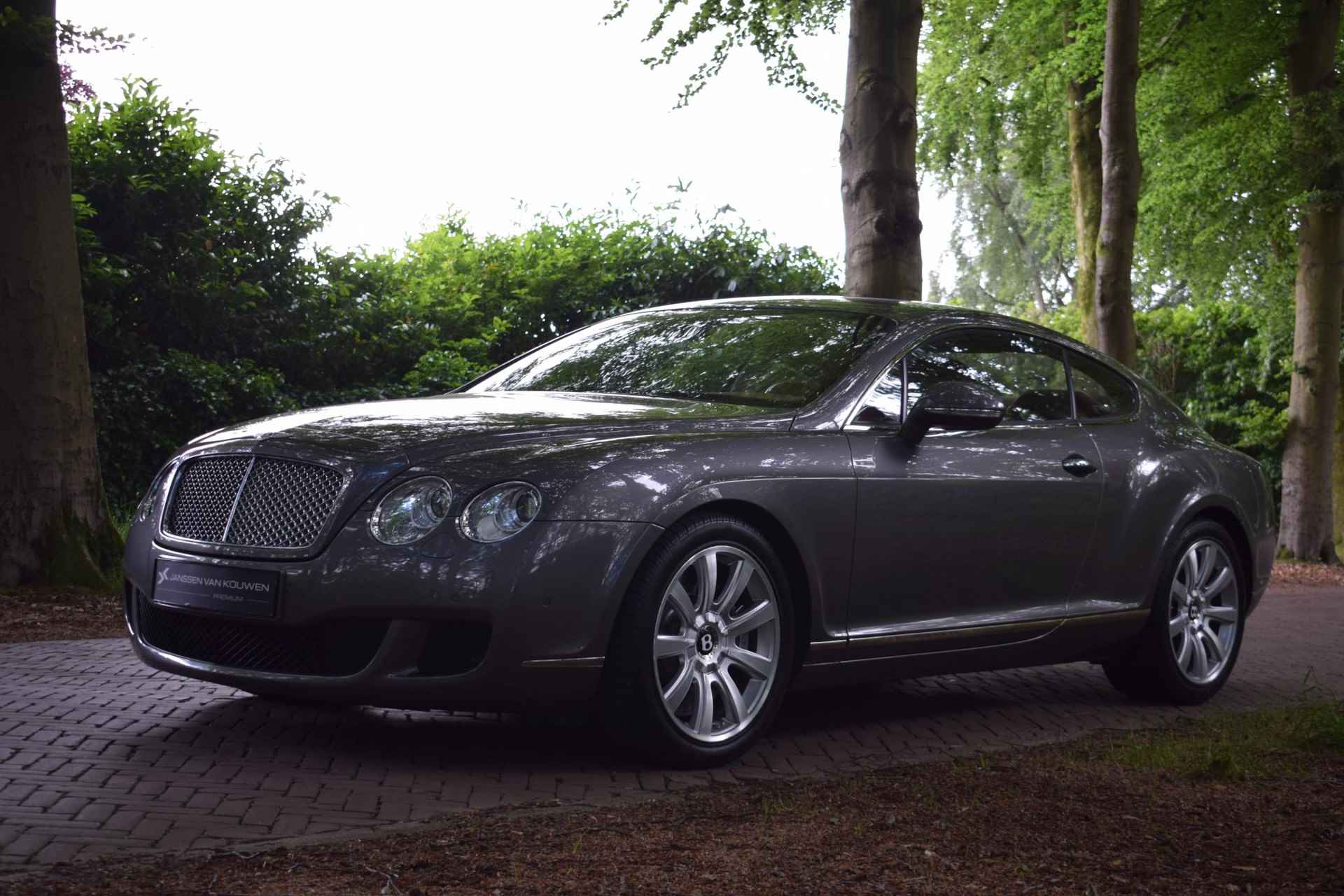 Bentley Continental GT 6.0 W12 / Youngtimer / Keyless / Camera - 41/116