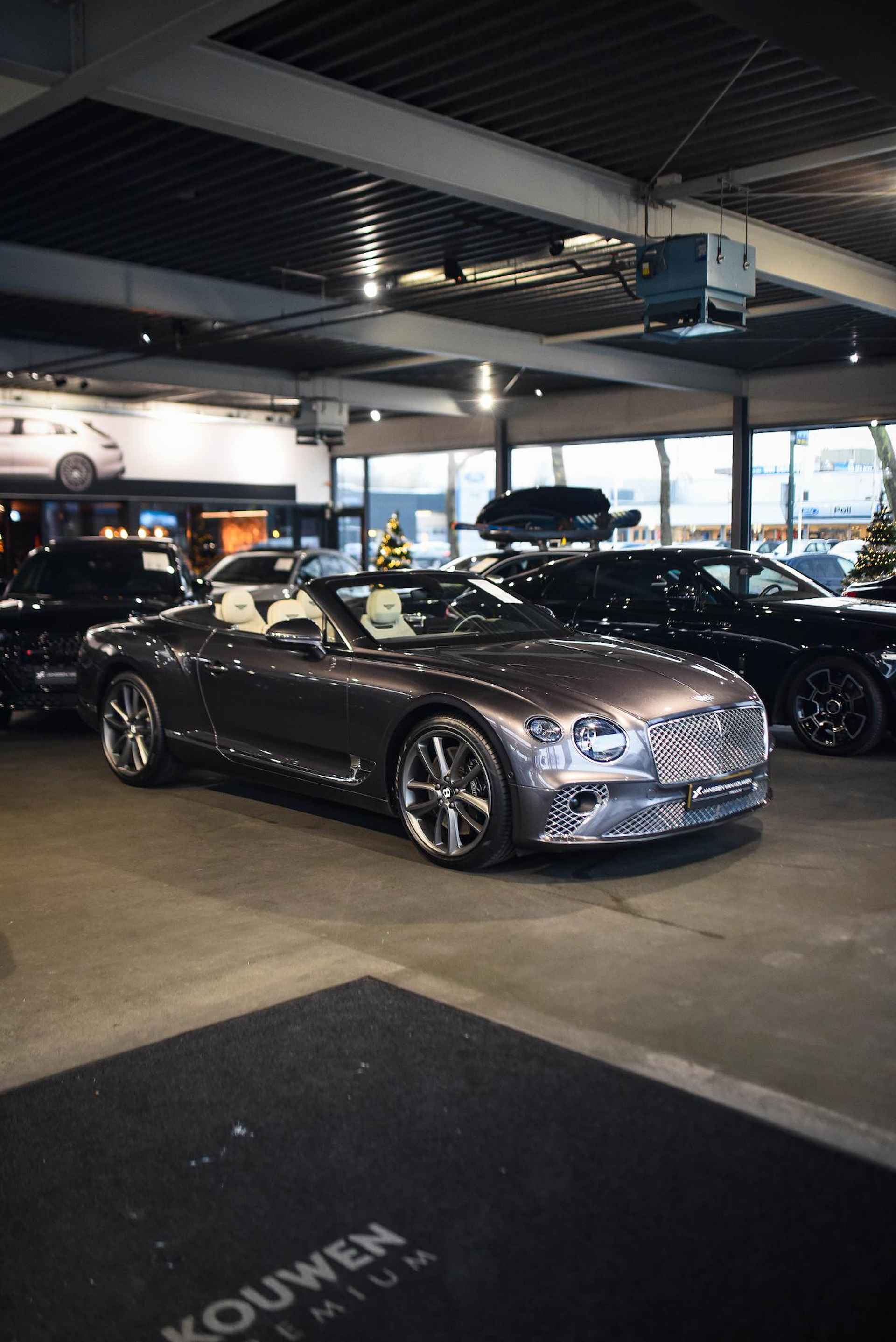 Bentley Continental GT 6.0 W12 / Youngtimer / Keyless / Camera - 107/116