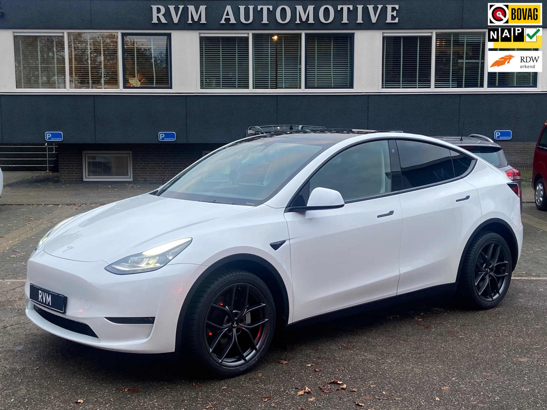 Tesla Model Y Long Range AWD 75 kWh | AUTOPILOT | LEDER | TESLA GARANTIE T/M 11-2026