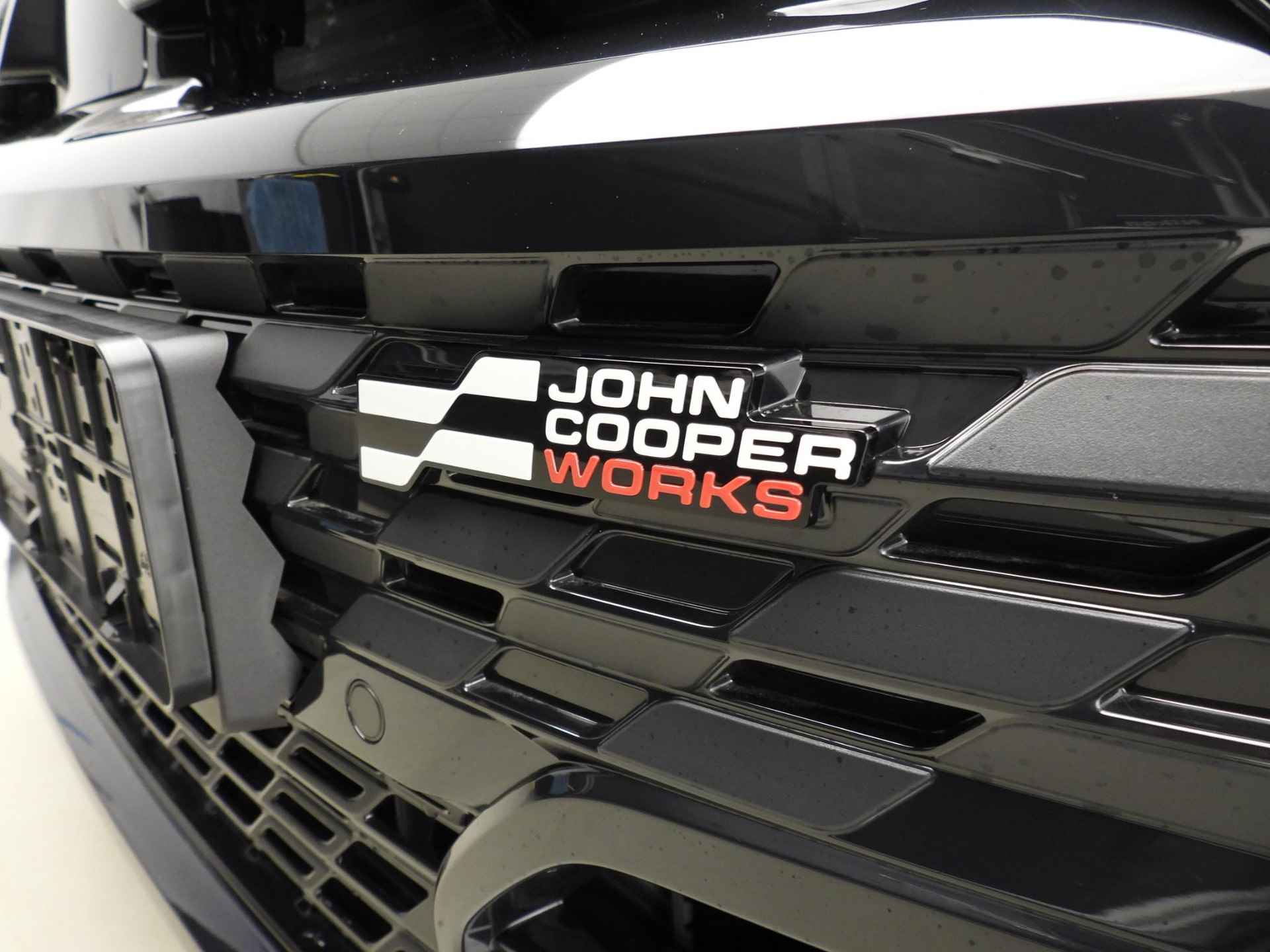 MINI 5-deurs C John Cooper Works Trim + Package M | Maximaal MINI - 45/50