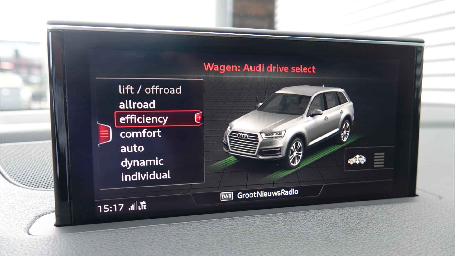 Audi Q7 50 TDI quattro Pro Line + | S Line | Luchtvering | Blackpackage | BTW | - 22/41