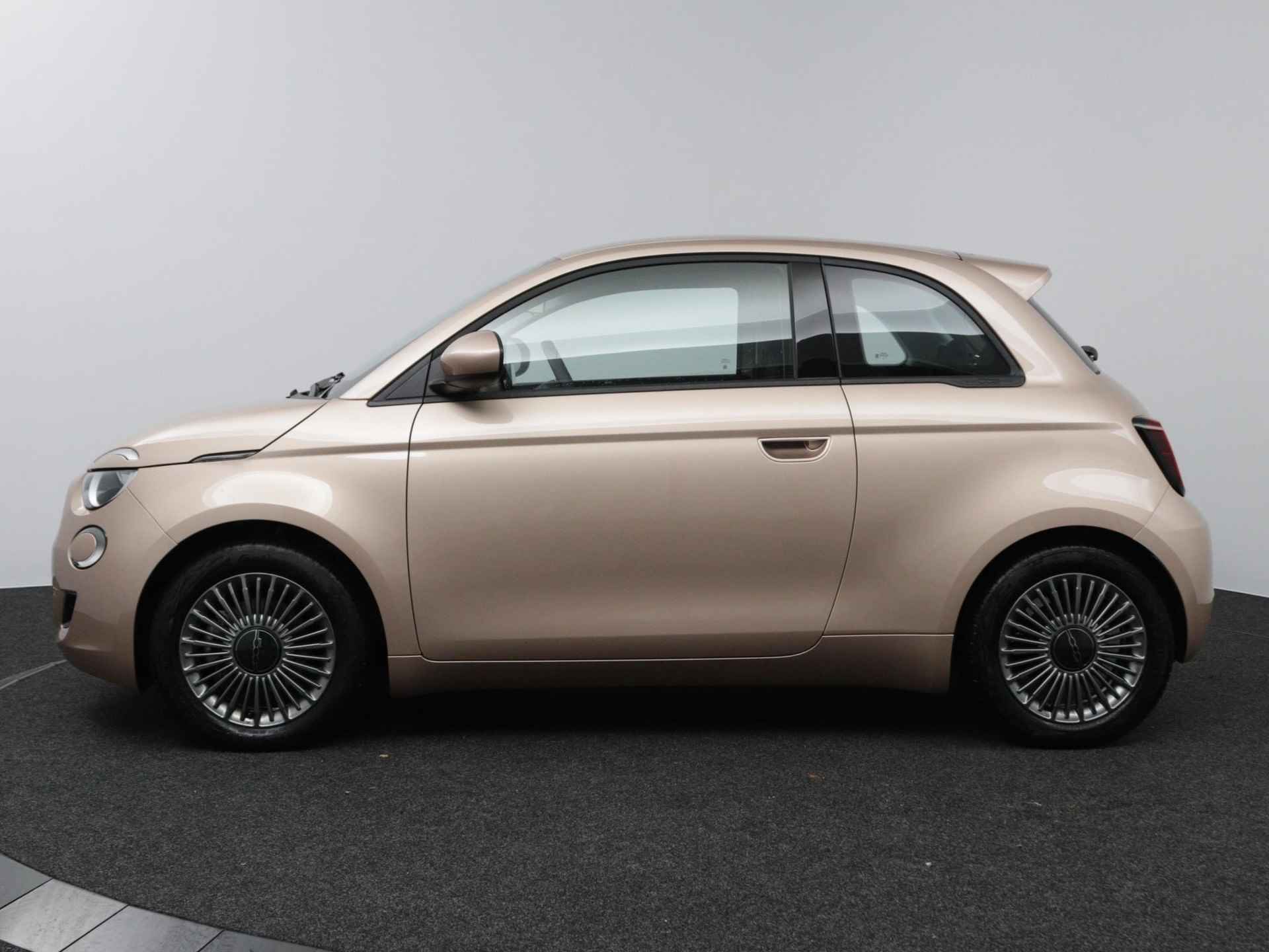 Fiat 500e Icon 42 kWh | Navigatie | Apple Carplay | Climate Control | LMV 16" - 12/58