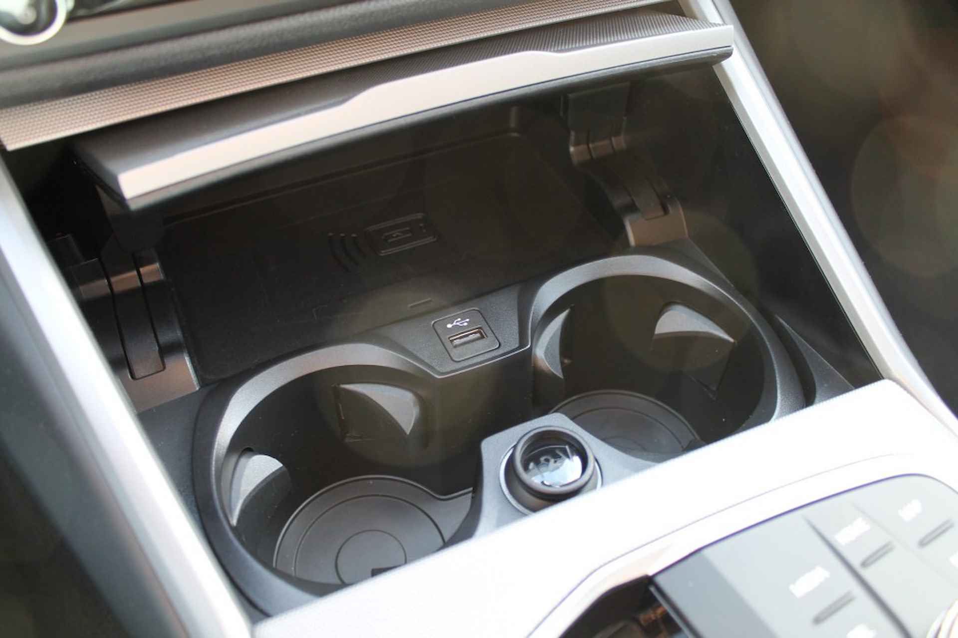BMW 3-serie Touring 320e - Wide Screen - Head-up display - El. Kofferklep - 49/70