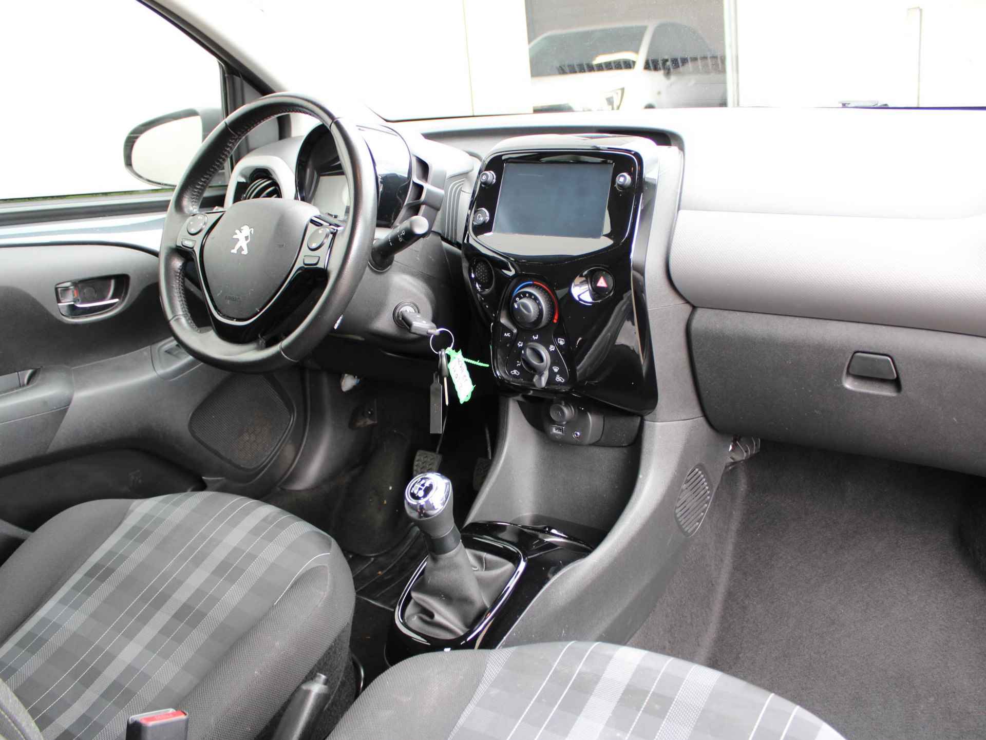 Peugeot 108 1.0 e-VTi Allure | Apple Carplay / Airco / Bluetooth - 4/23