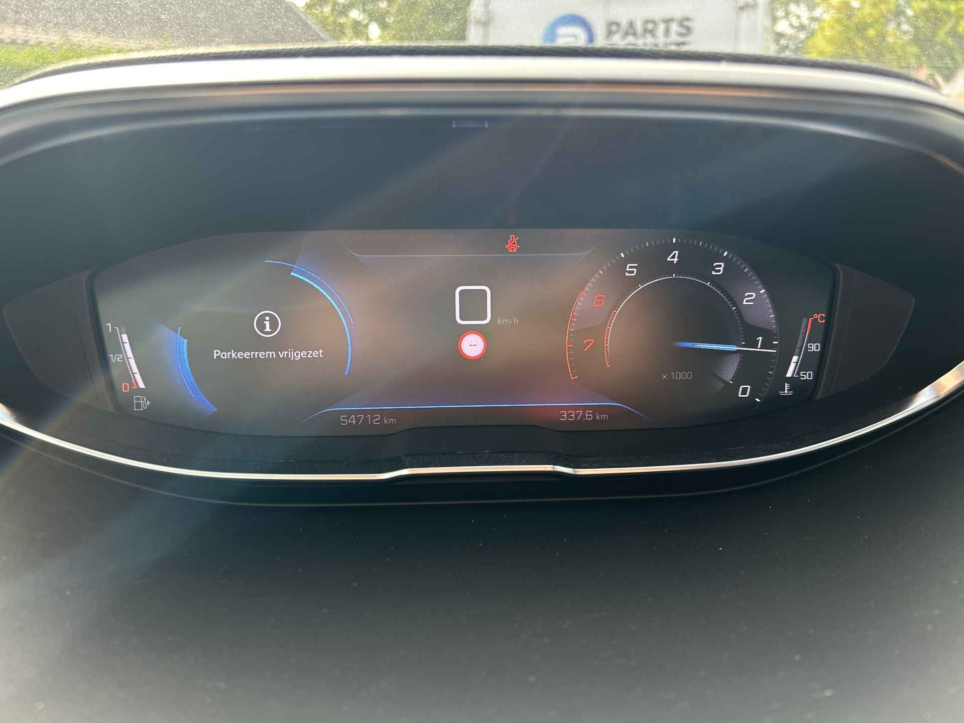 Peugeot 5008 1.2 PureTech Active Pack Business | LED | Cruise Control | Airco | Navigatie | Rijklaar + 12 Maand BOVAG Garantie - 18/48