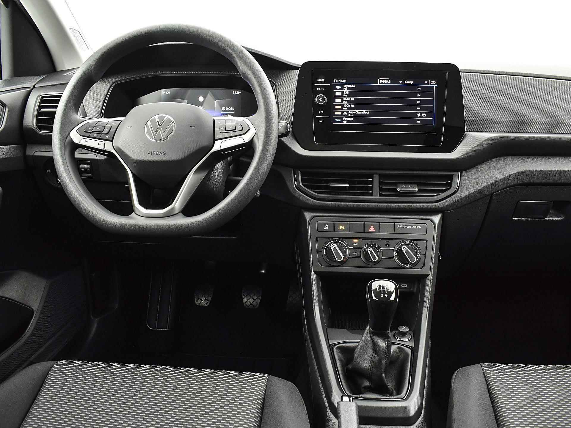 Volkswagen T-Cross 1.0 70 kW / 95 pk TSI SUV 5 versn. Hand · Apple Carplay · Parkeersensoren · Airco - 4/26