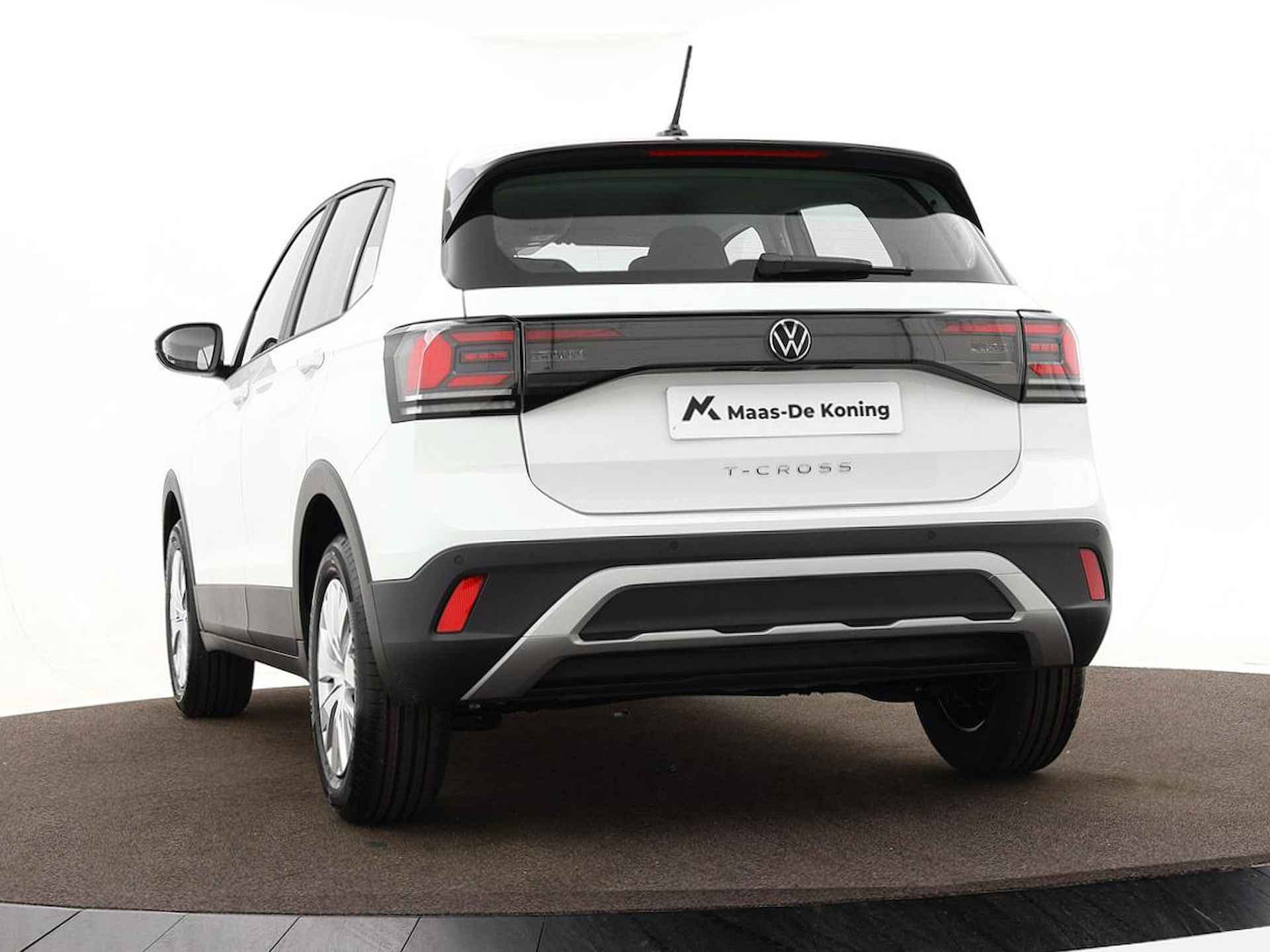 Volkswagen T-Cross 1.0 70 kW / 95 pk TSI SUV 5 versn. Hand · Apple Carplay · Parkeersensoren · Airco - 11/26