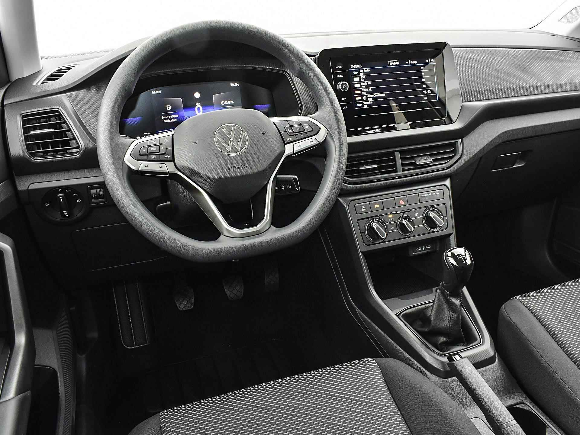 Volkswagen T-Cross 1.0 70 kW / 95 pk TSI SUV 5 versn. Hand · Apple Carplay · Parkeersensoren · Airco - 22/26