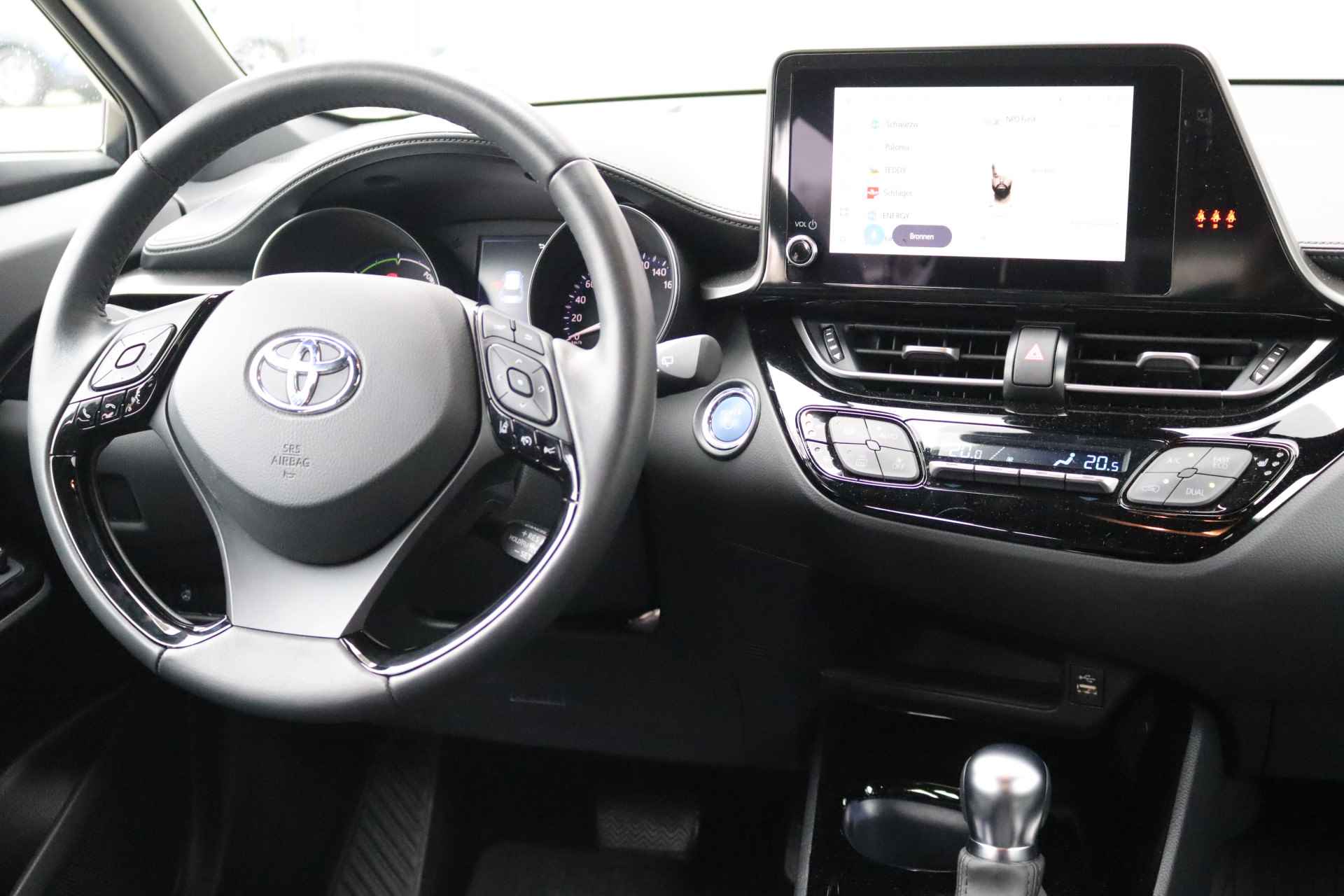 Toyota C-HR 2.0 Hybrid 184PK Automaat Executive Carplay-android/Parkeerhulp/Winter-pack - 15/33