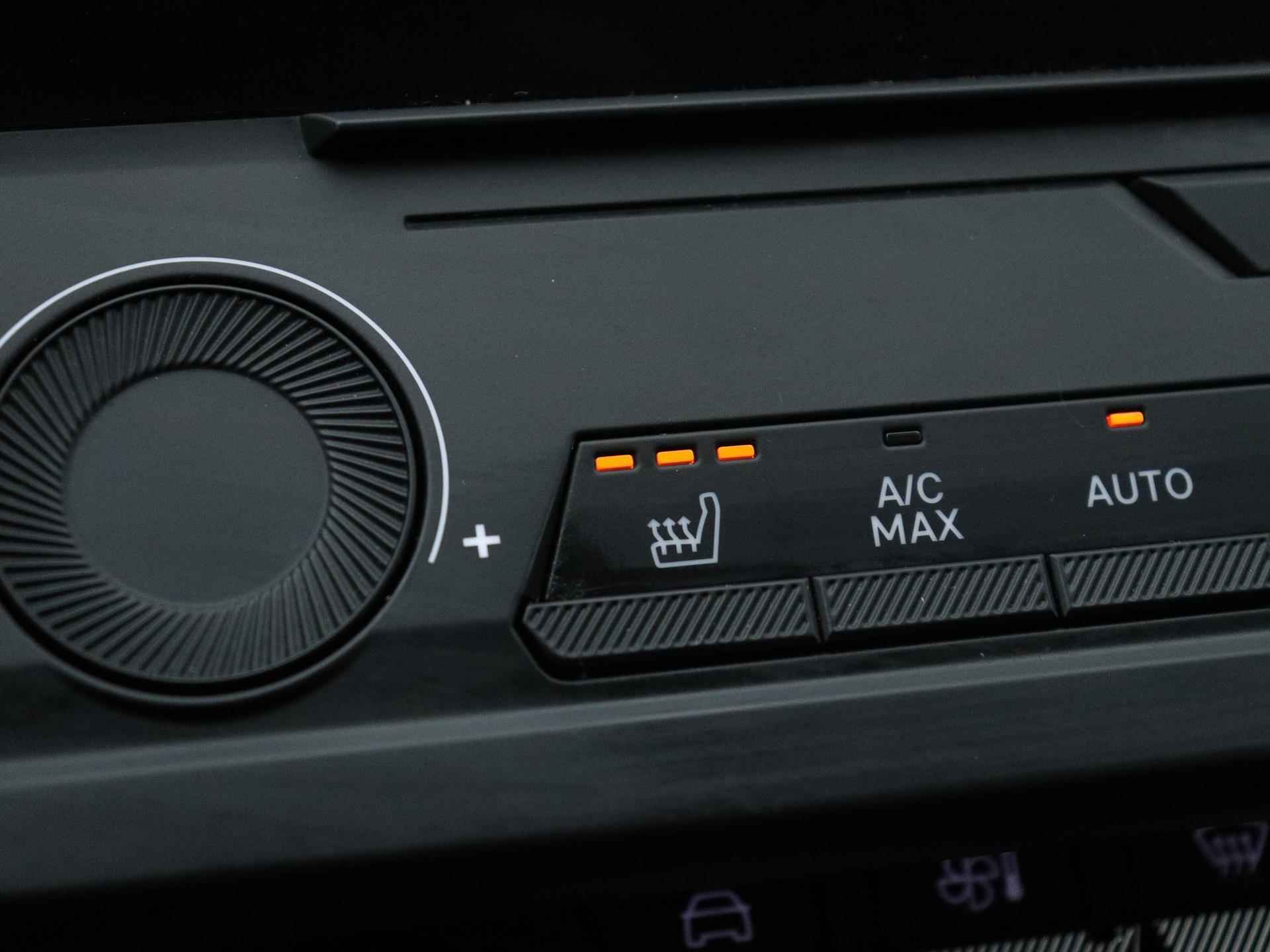 Peugeot 308 SW Active Pack Business 130pk Automaat   | Navigatie | Trekhaak | Voorstoelen Verwarmd | Voorruit Verwarmd | Licht Metalen Velgen 16" - 28/39